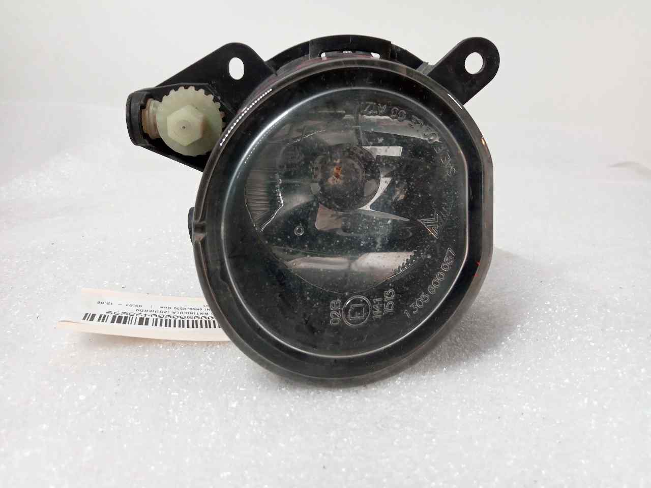 MINI Cooper R50 (2001-2006) Front Left Fog Light 305060001 24823918