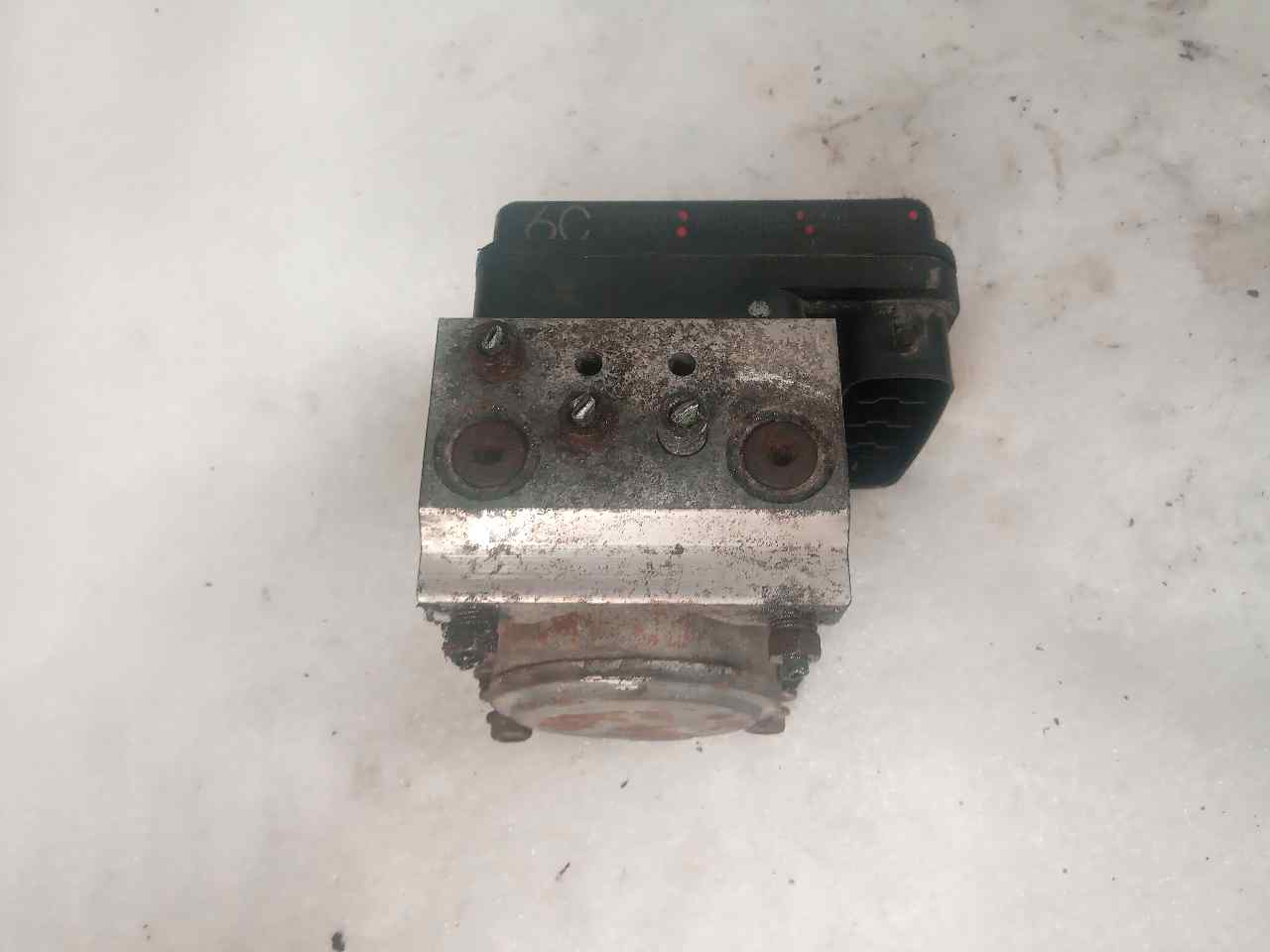 TOYOTA Hilux 7 generation (2005-2015) Абс блок 4451071030 24858899