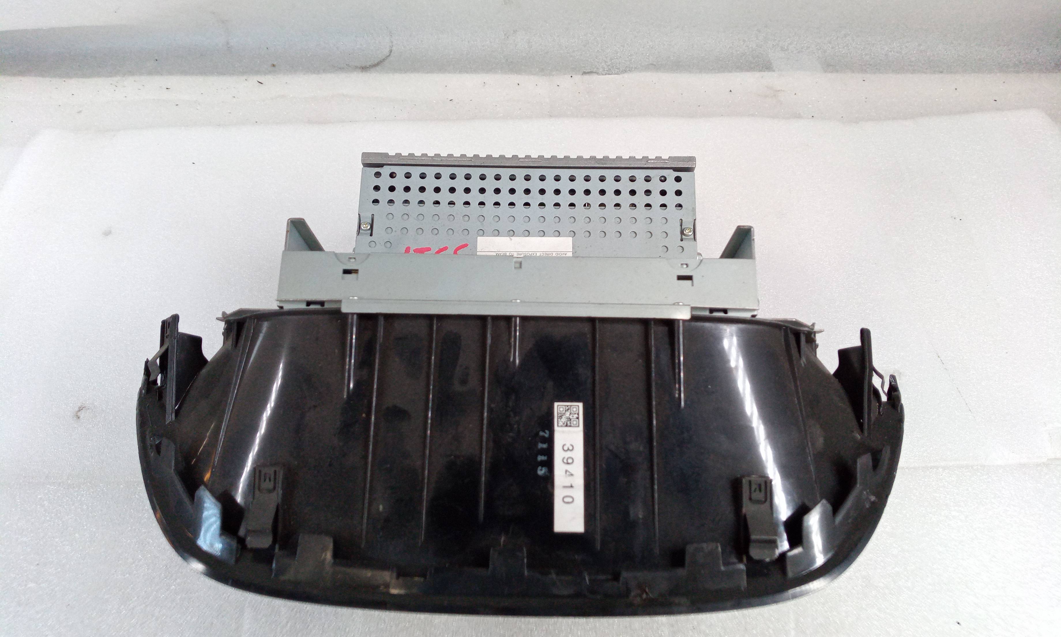 Sistema audio / radio cd N22A1 39100SJD de Honda Fr-v (be) 2005-0 140 CV - pieza usada