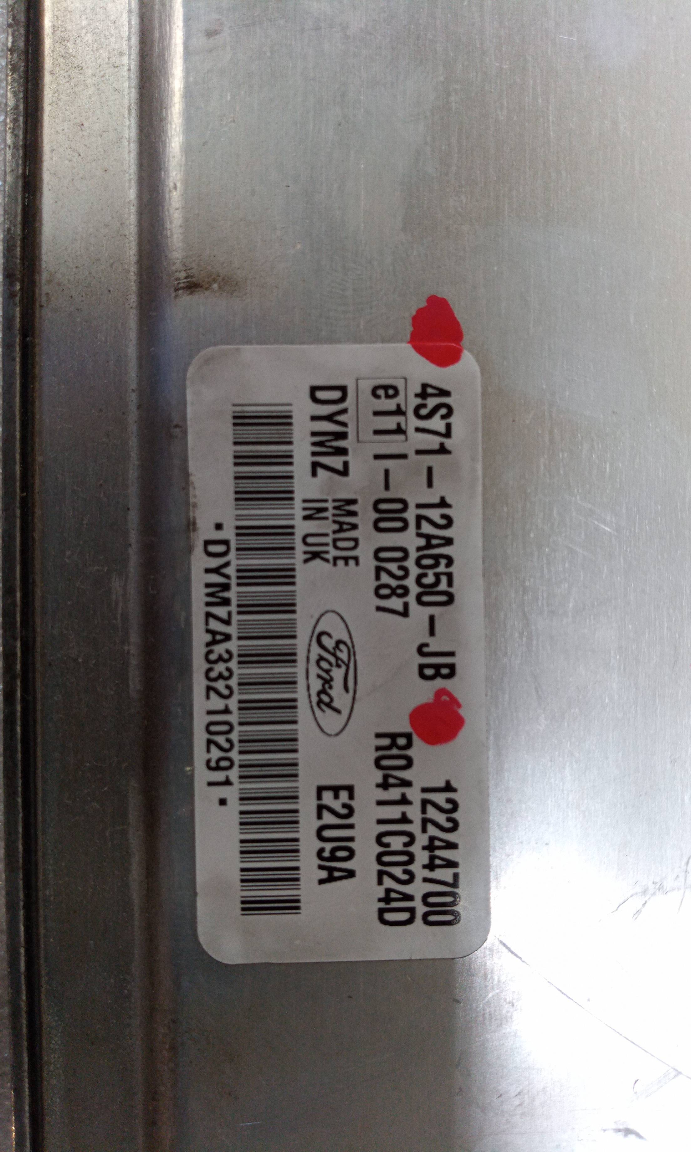 Switchboard engine uce 4S7112A650JB de Ford Mondeo iii sedán (b4y) 2000-2007 - pieza usada
