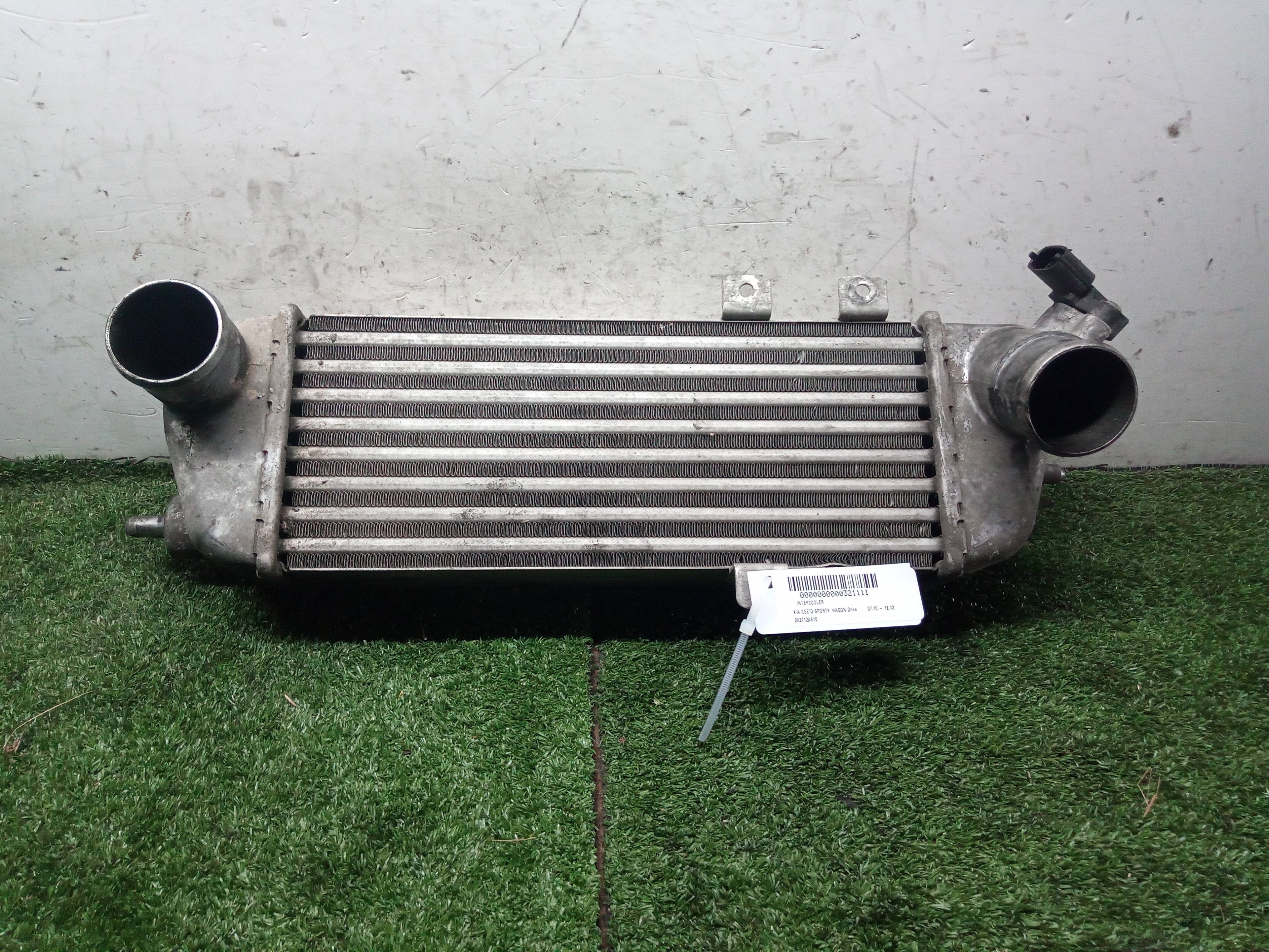 KIA Cee'd 1 generation (2007-2012) Intercooler radiátor 282712A610 20022714