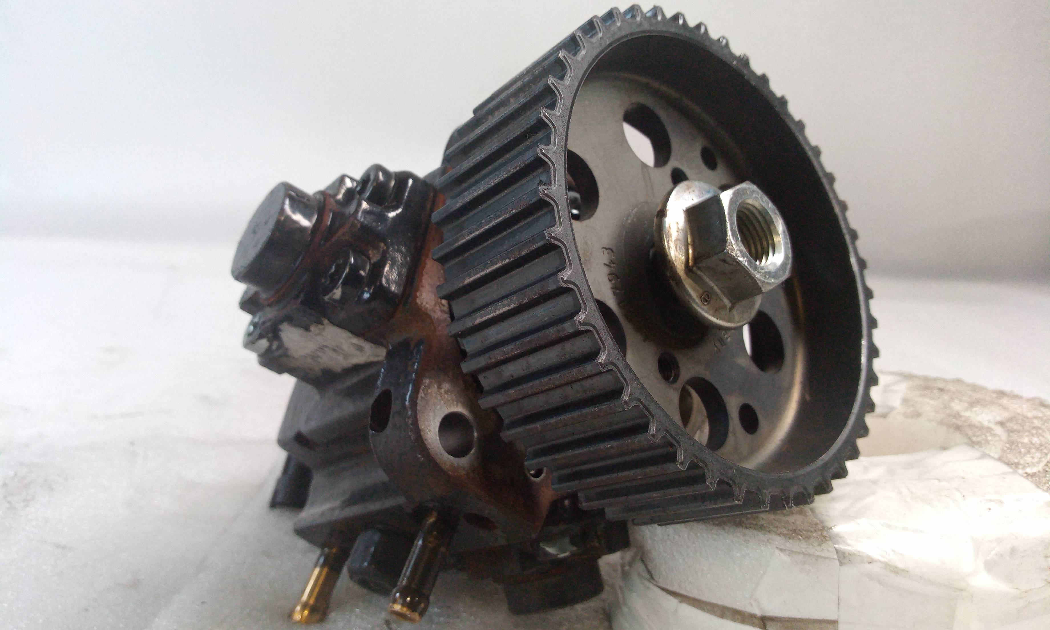 Injection pump 0445010156 de Opel Vectra c (z02) 2002-2004 120 CV - pieza usada