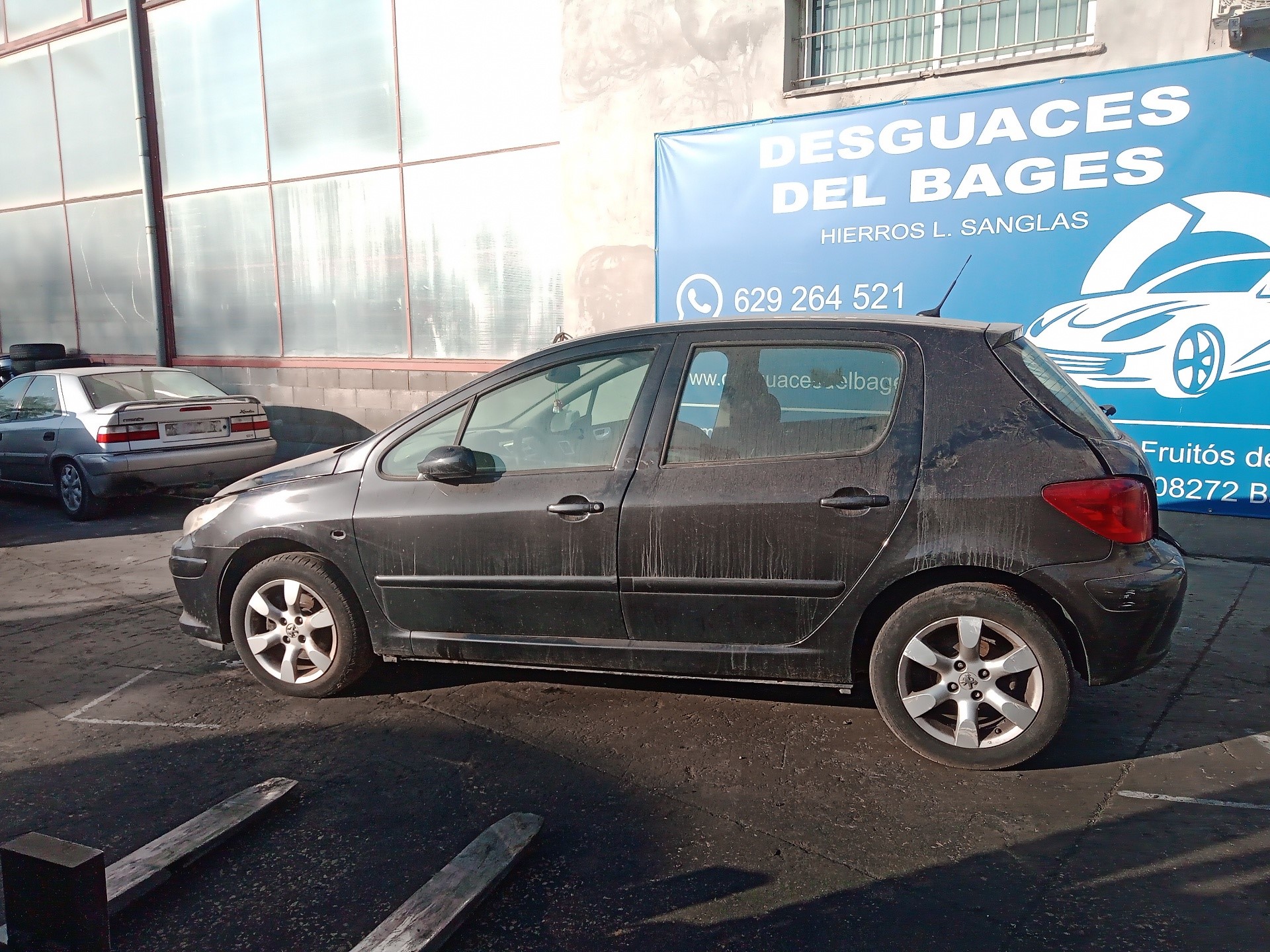 PEUGEOT 307 1 generation (2001-2008) Блок предохранителей 9660105980 23801512