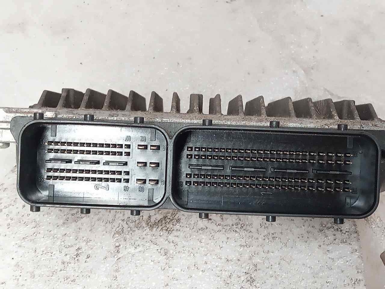 MERCEDES-BENZ R-Class W251 (2005-2017) Engine Control Unit ECU 0281016656 24855743