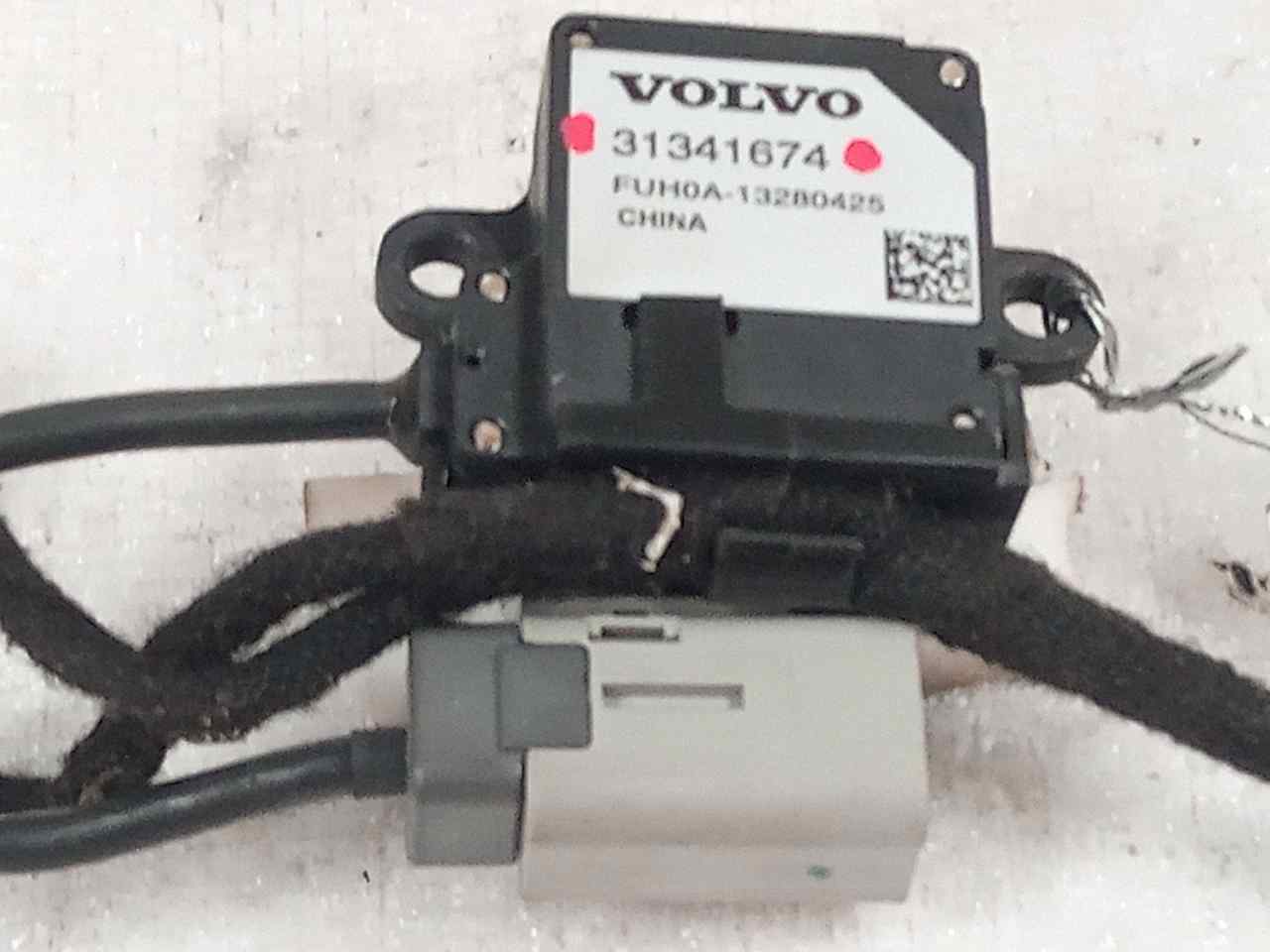 VOLVO XC70 3 generation (2007-2020) Парктроник задний 31341674 24827552