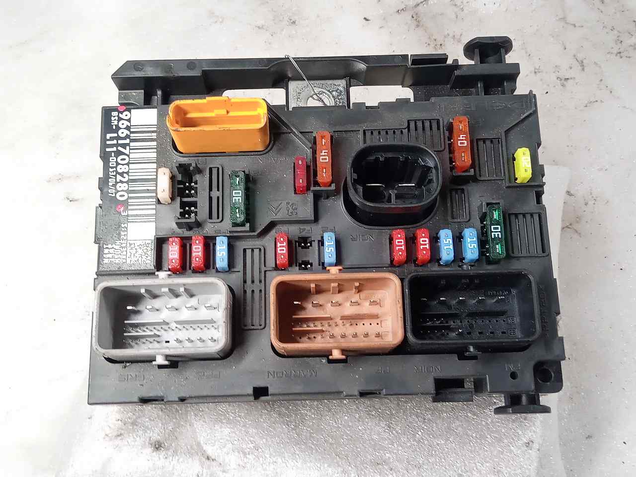 PEUGEOT 207 1 generation (2006-2009) Fuse Box 9661708280 25036664