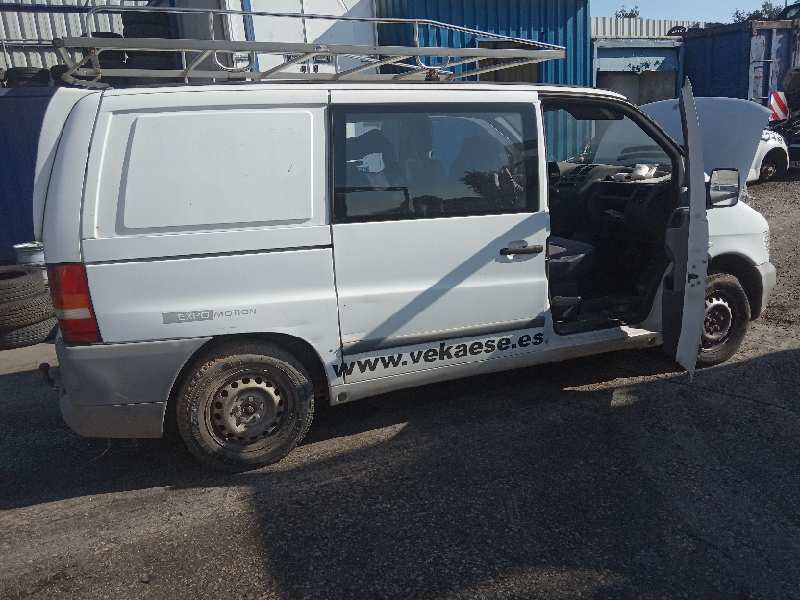 MERCEDES-BENZ Vito W638 (1996-2003) Передний левый указатель поворота VALEO 20017792