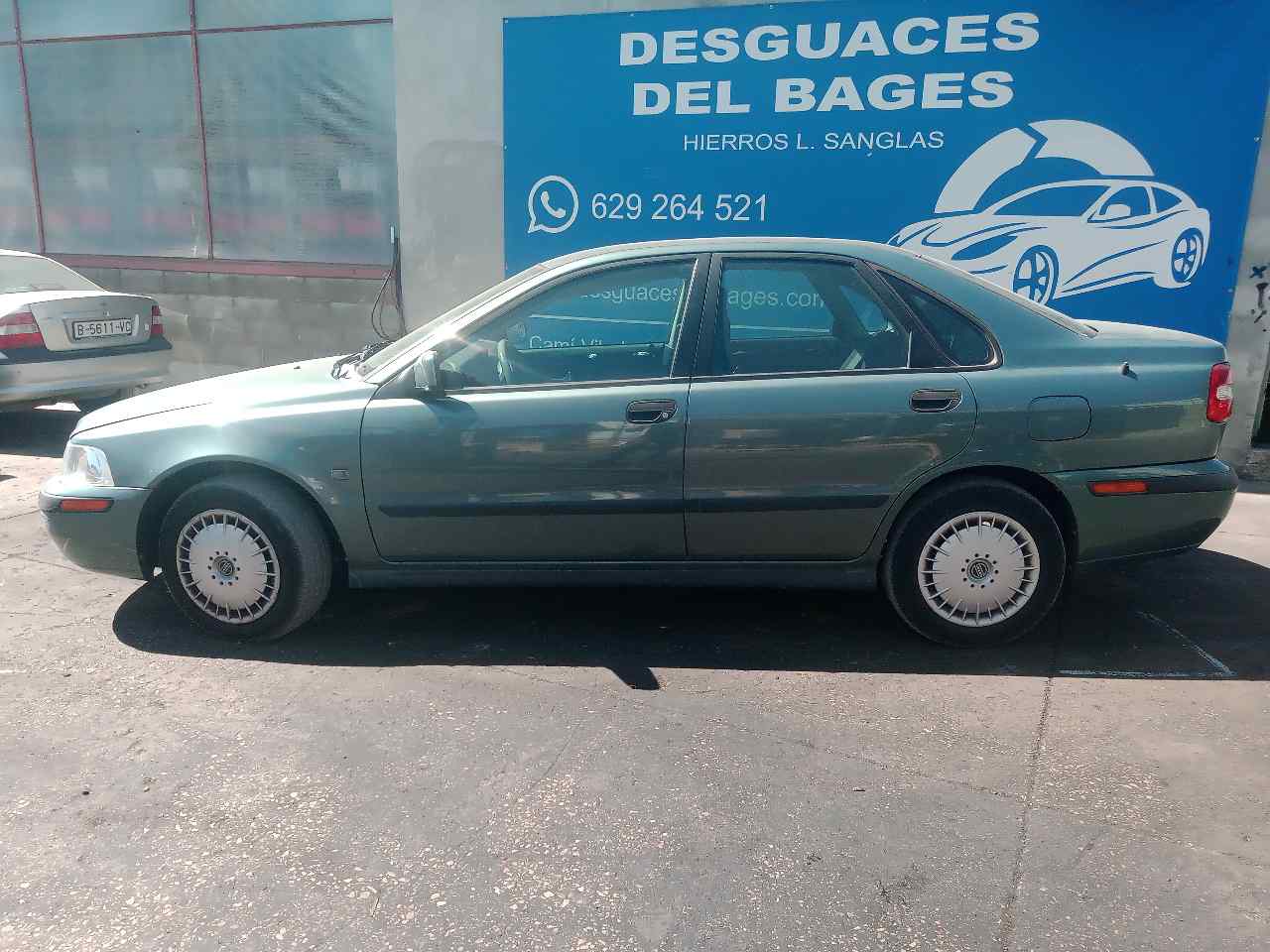 VOLVO S40 1 generation (1996-2004) Fram höger strålkastare 30899683 23802018