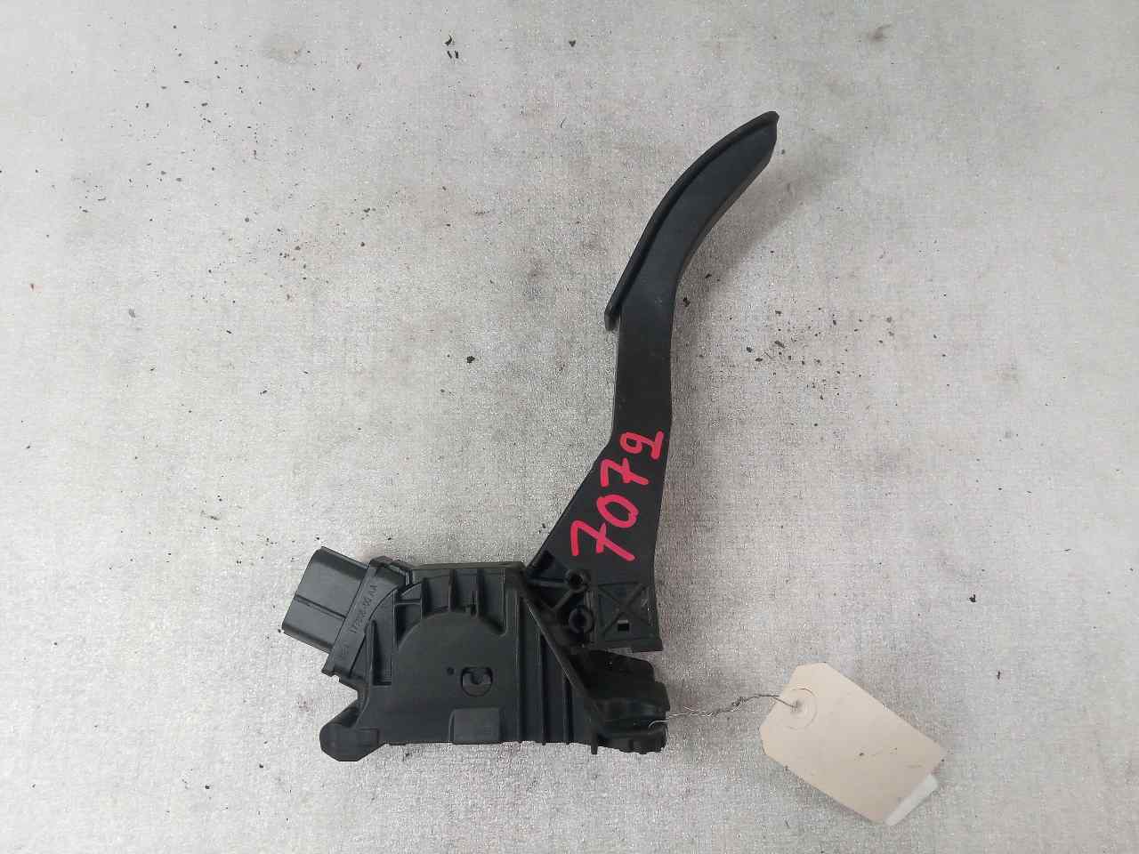 AUDI A3 8V (2012-2020) Throttle Pedal 5Q1721503F 24828252