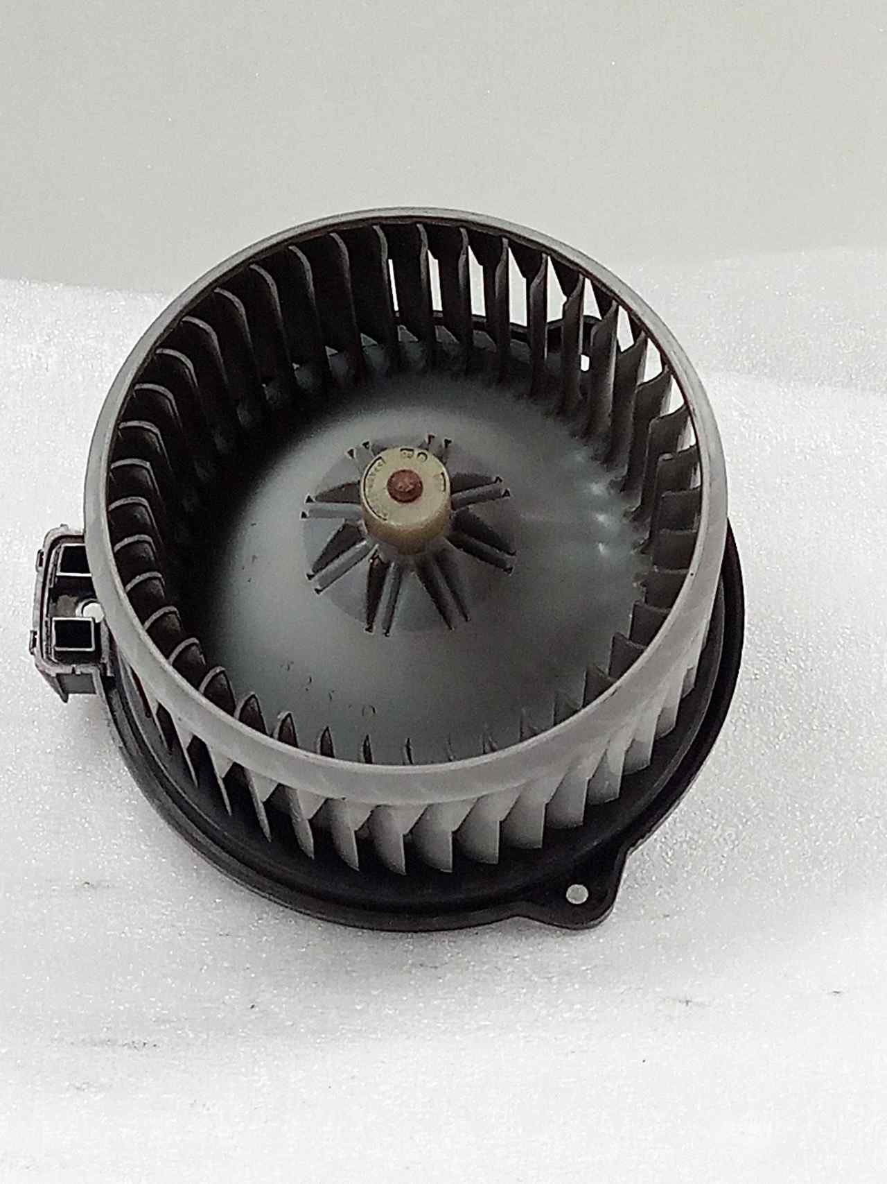 TOYOTA RAV4 2 generation (XA20) (2000-2006) Ventilateur de chauffage 8710342060 25240426