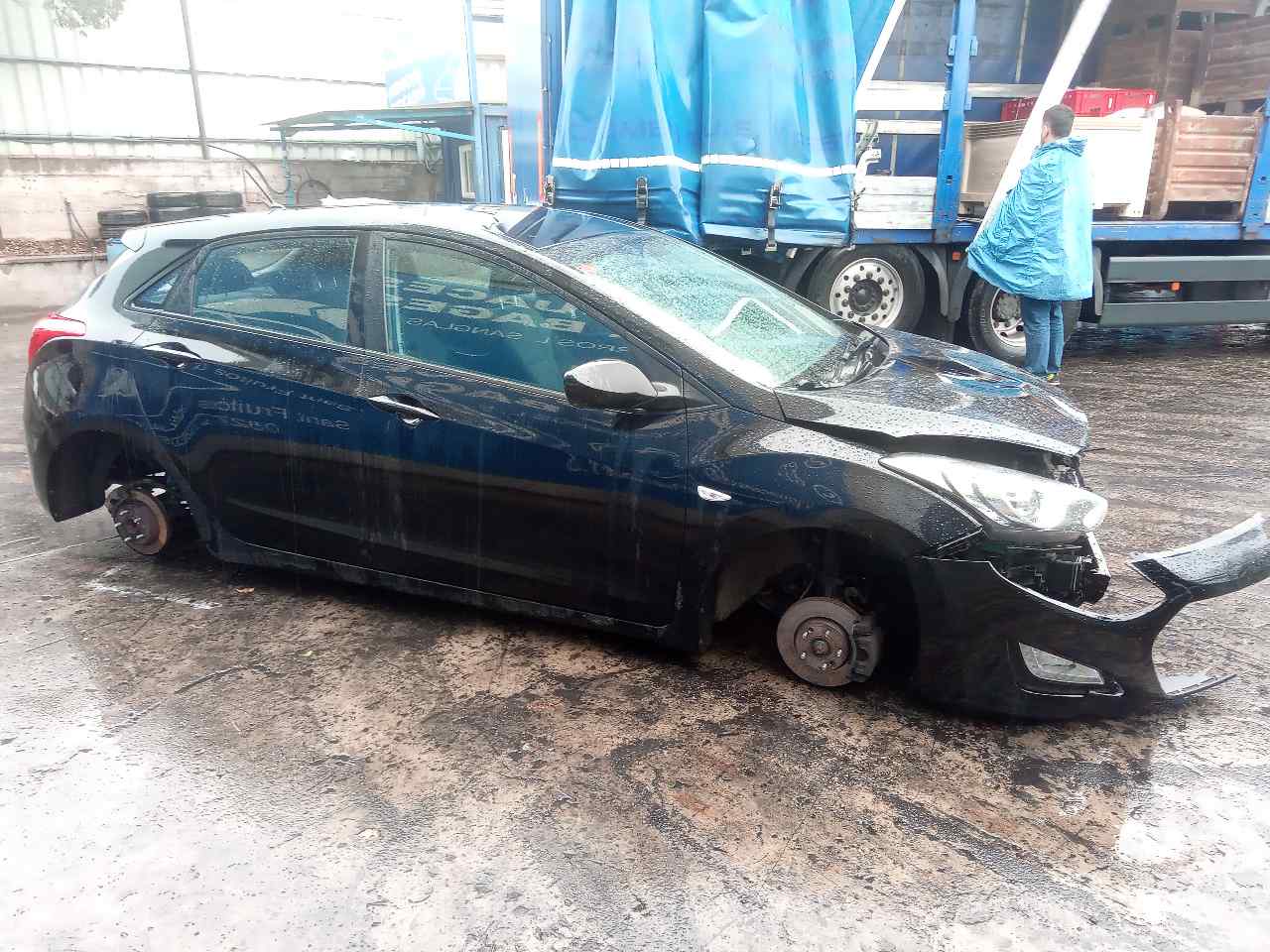 HYUNDAI i30 GD (2 generation) (2012-2017) Priekinių dešinių durų stiklo pakelėjo varikliukas 9127100100 24797166