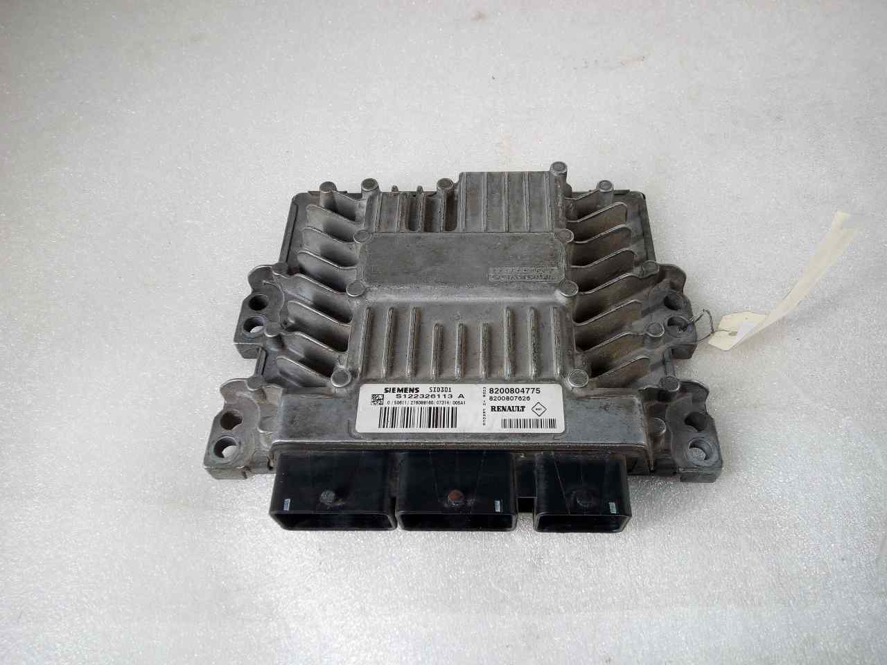 RENAULT Megane 3 generation (2008-2020) Variklio kompiuteris 8200804775 20068249