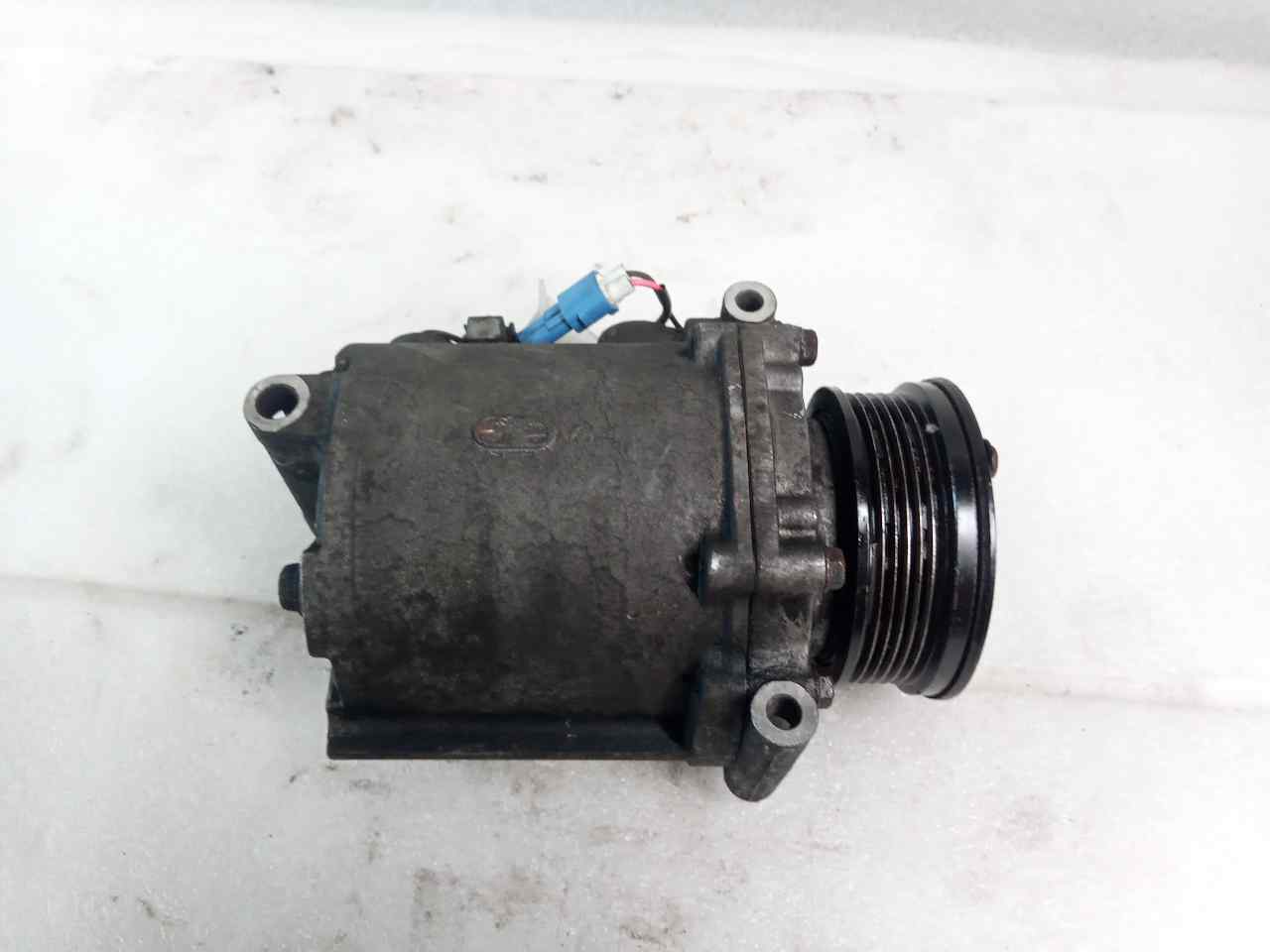 Compresseur clim 7813A0 de Citroen C-crosser 2007-2012 - pieza usada