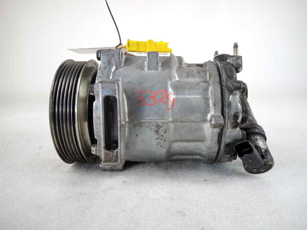 CITROËN C5 1 generation (2001-2008) Air Condition Pump 9656572680 20071028