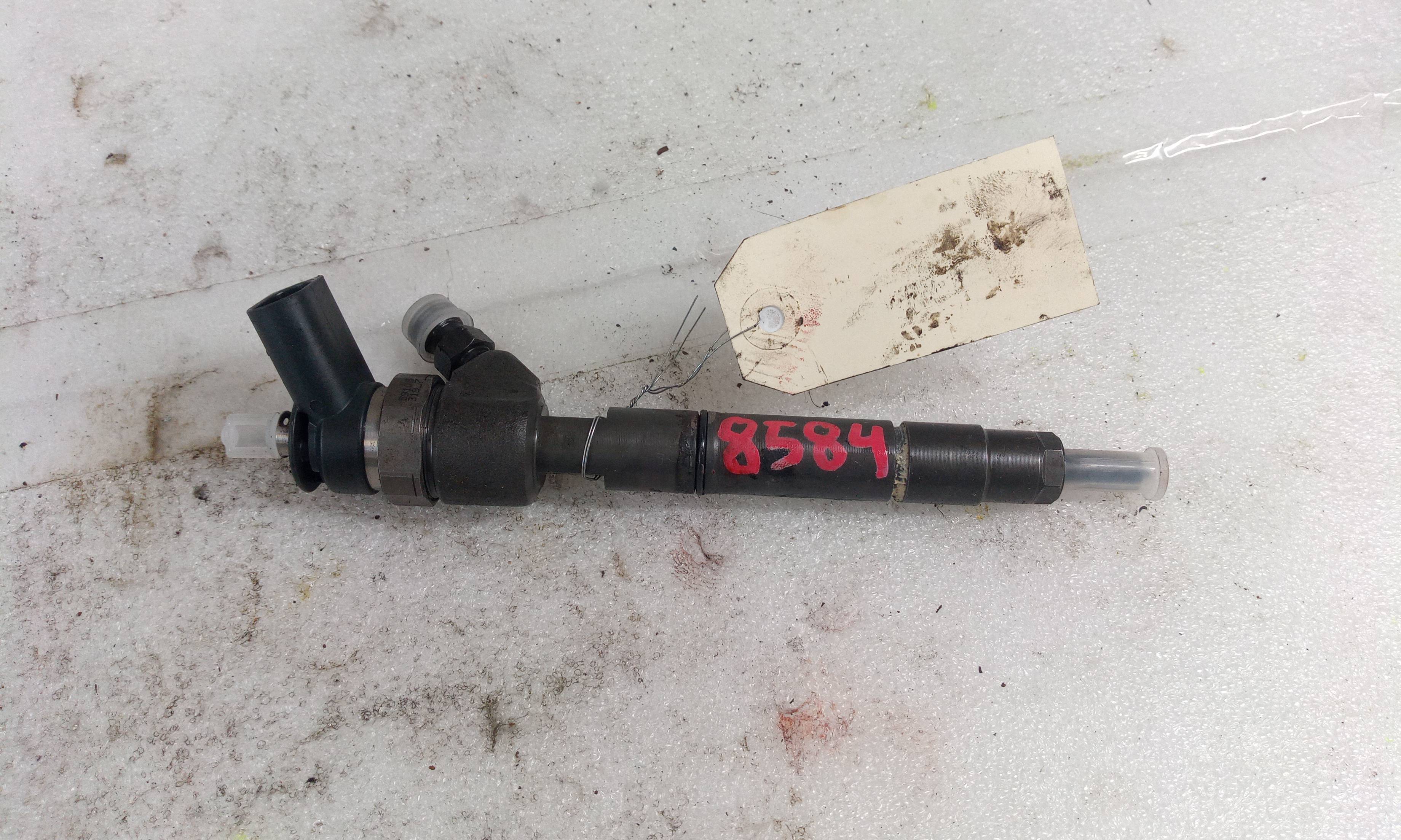 Inyector 0445110167 de Mercedes-benz Clase a (bm 169) 2004-2012 - pieza usada