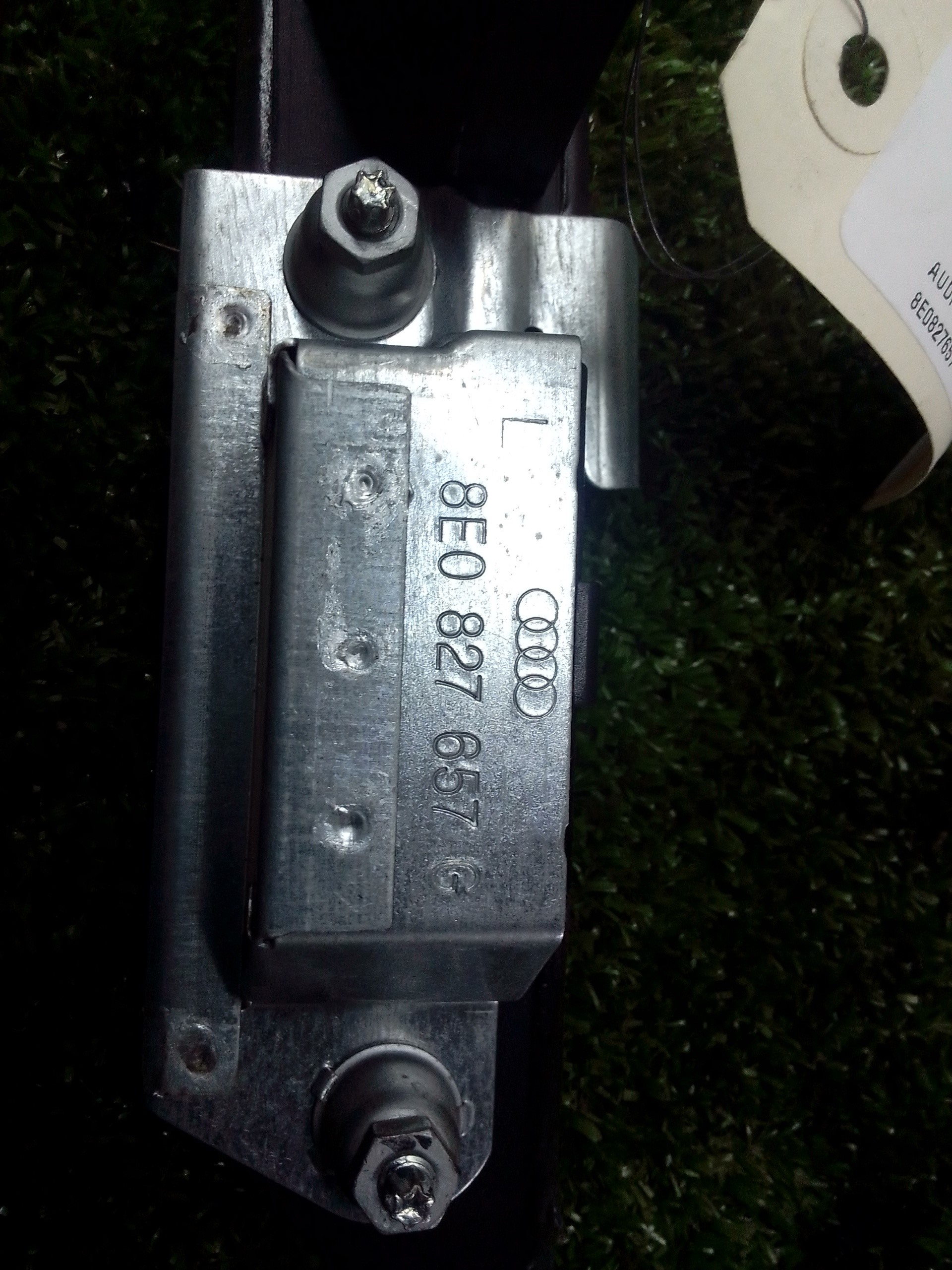 AUDI A3 8L (1996-2003) Other Body Parts 8E0827657 20044189