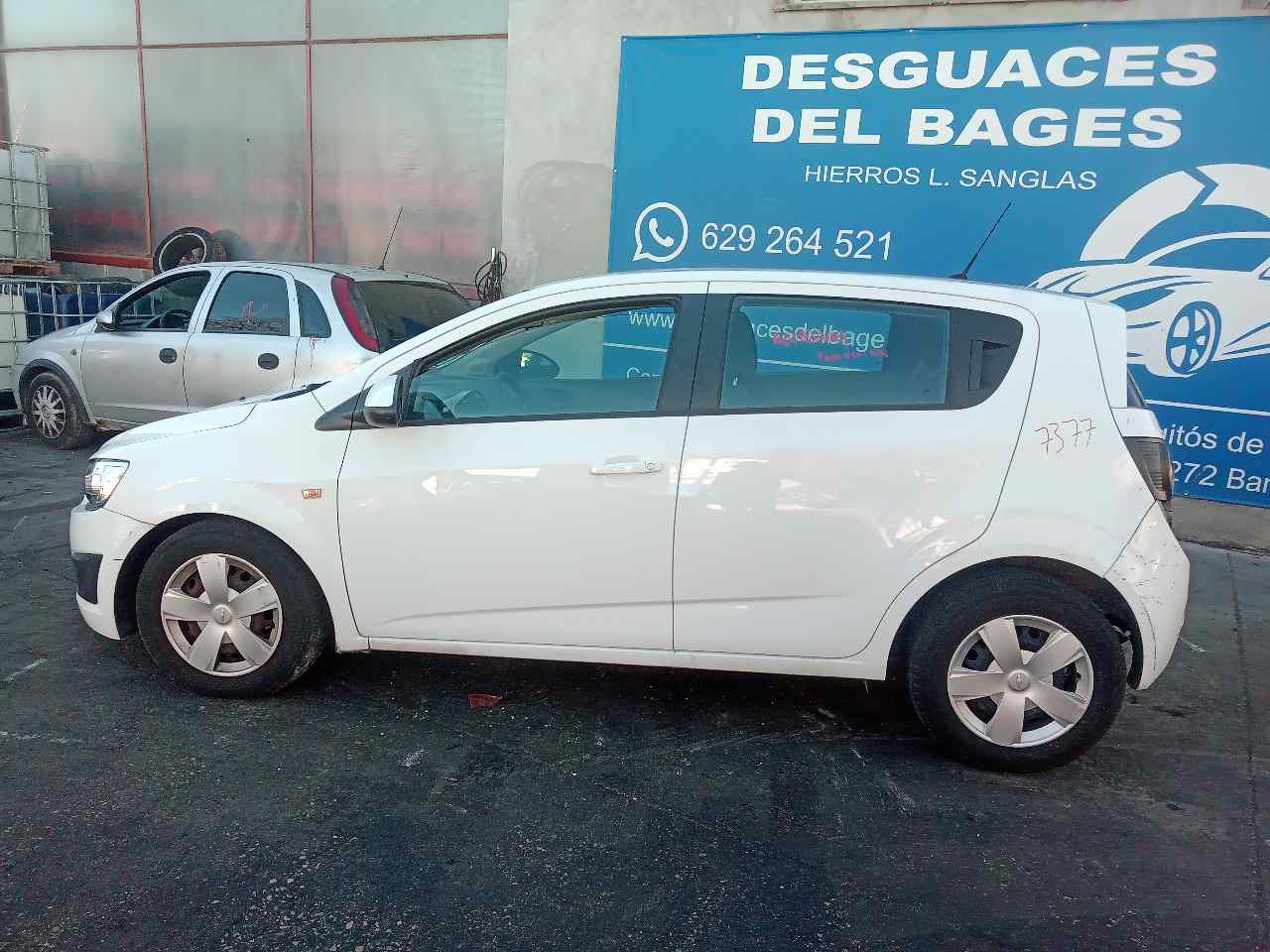 CHEVROLET Aveo T300 (2011-2020) Генератор 13502982 24828938