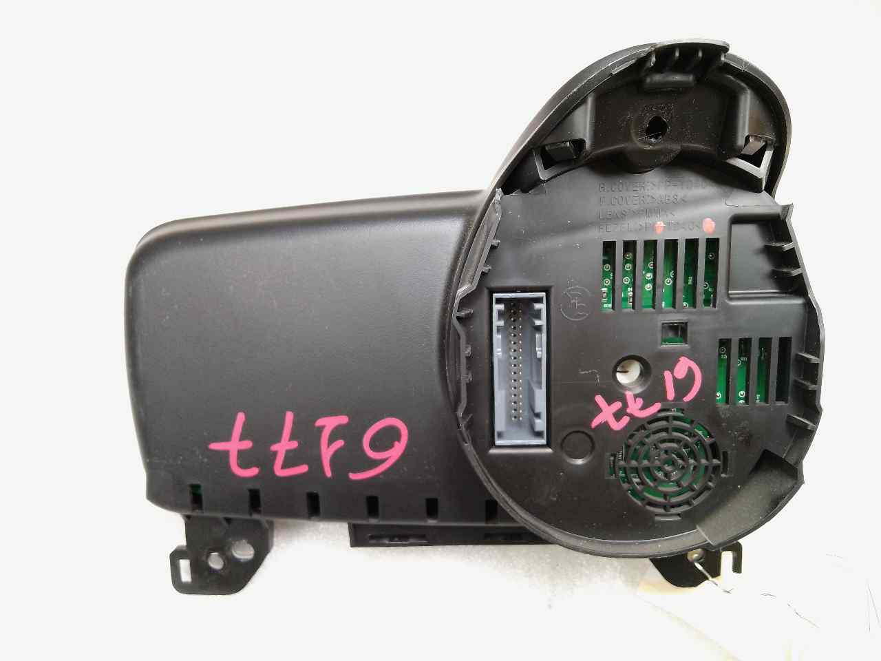 CHEVROLET Aveo T300 (2011-2020) Speedometer TD40 24827110