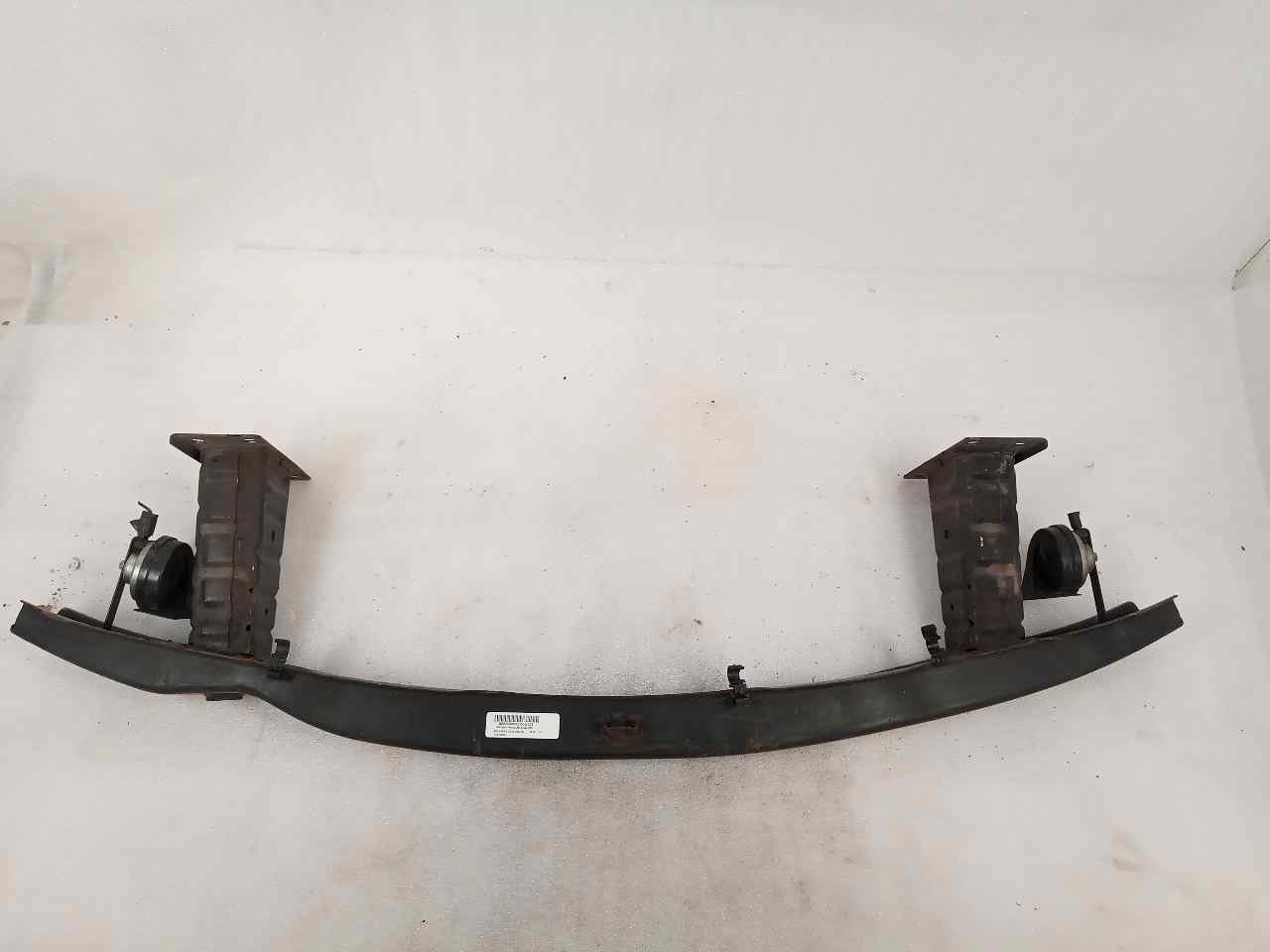 BMW 3 Series E90/E91/E92/E93 (2004-2013) Priekinio bamperio (buferio) balkis 51117128226 24797192