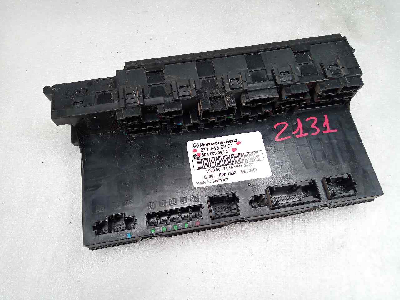 MERCEDES-BENZ E-Class W211/S211 (2002-2009) Fuse Box 2115455301 23802168