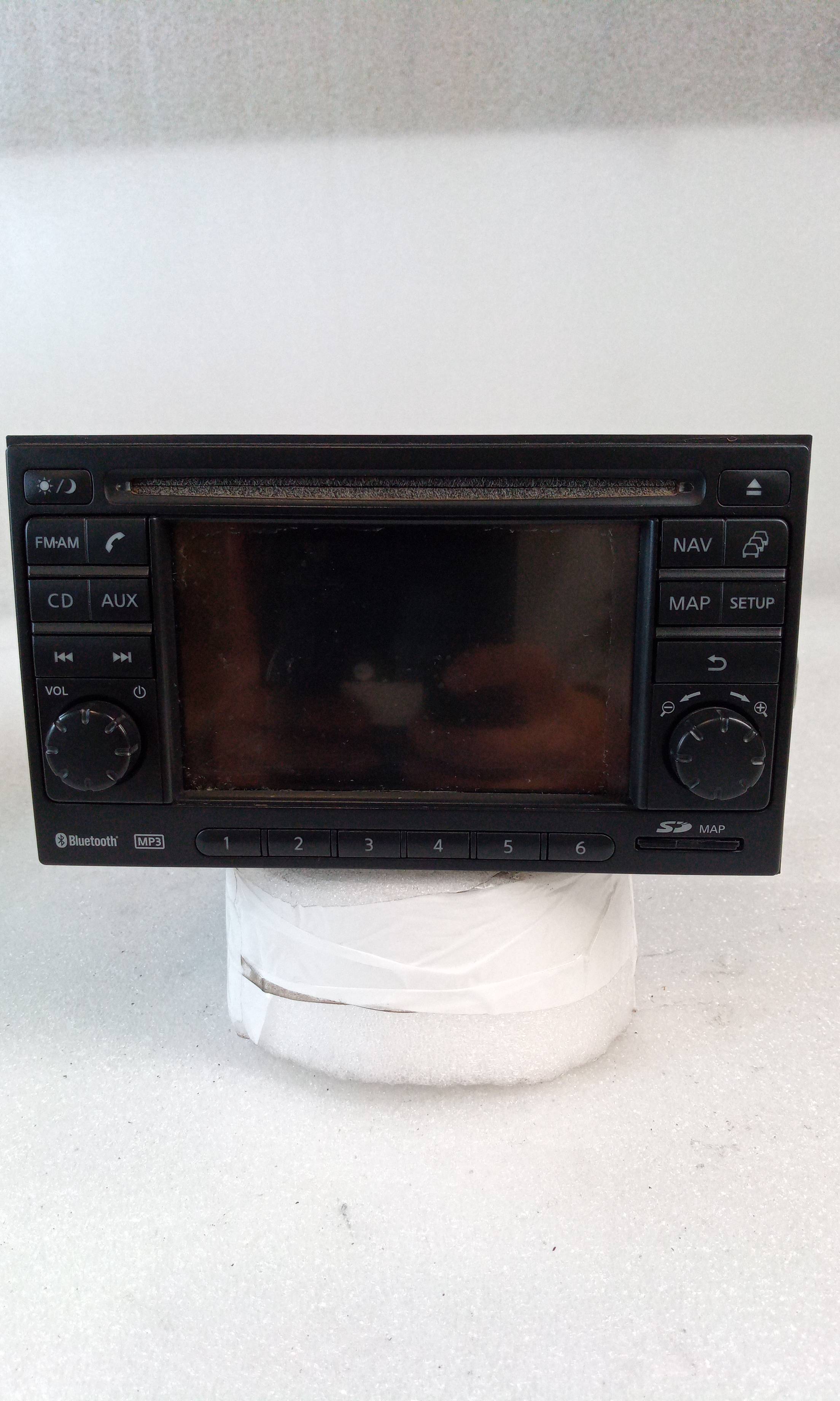 Audio system / cd radio 7612890092 de Nissan Qashqai / qashqai +2 i (j10, nj10, jj10e) 2007-2013 150 CV con 152381 km