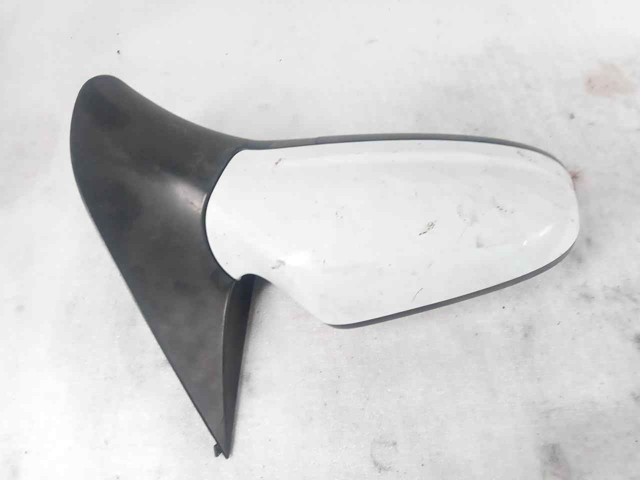 Retrovisor derecho 010795 de Opel Astra h station wagon (a04) 2004-2010 90 CV - pieza usada