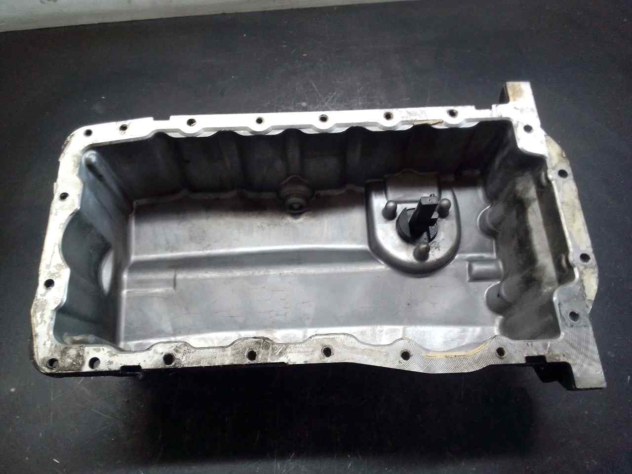 VOLKSWAGEN Touran 1 generation (2003-2015) Forgattyúsház 038103603AG 20060674