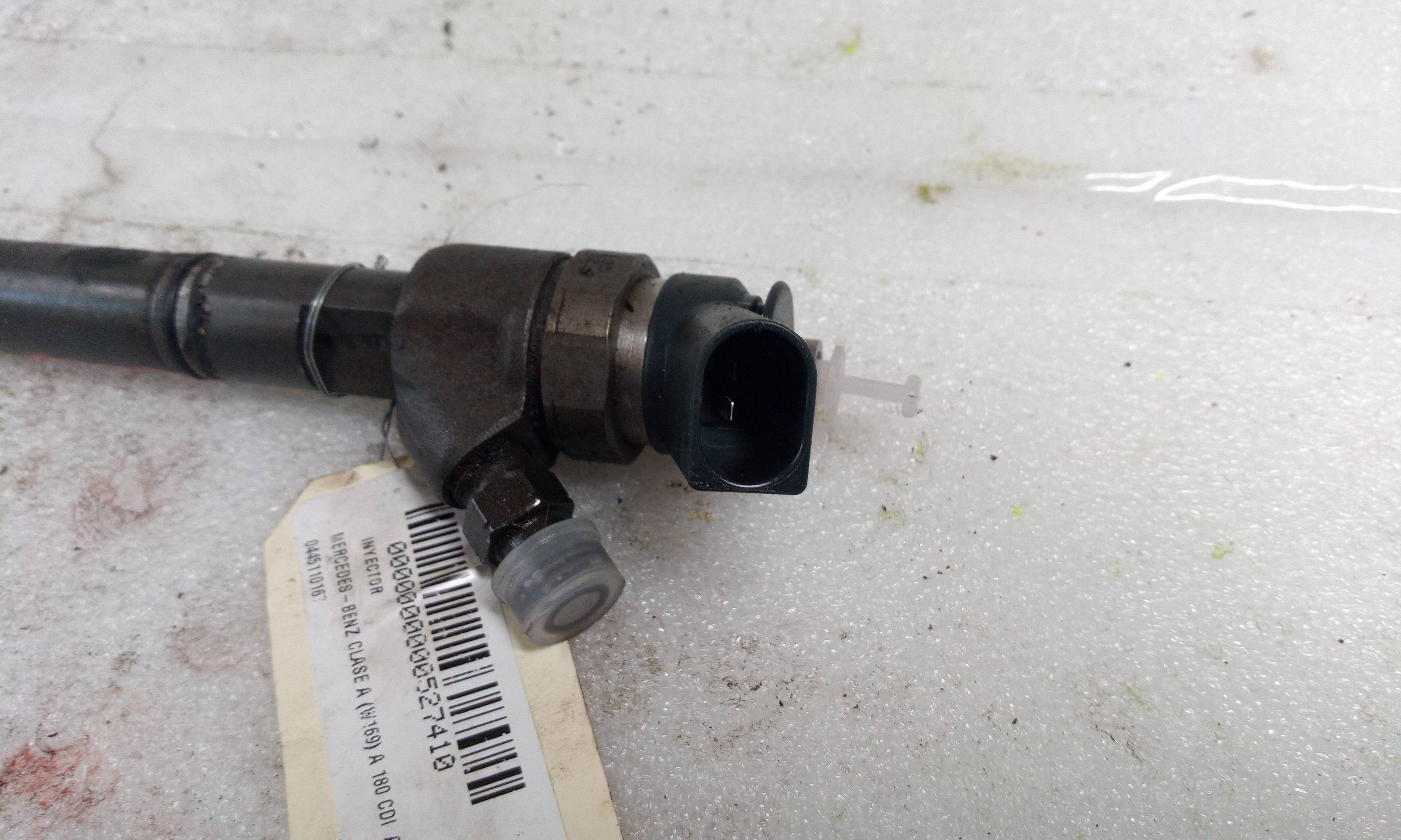 Inyector 0445110167 de Mercedes-benz Clase a (bm 169) 2004-2012 - pieza usada