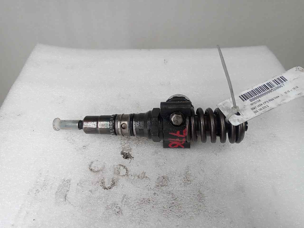 SEAT Leon 2 generation (2005-2012) Fuel Injector 03G130073G 25576386