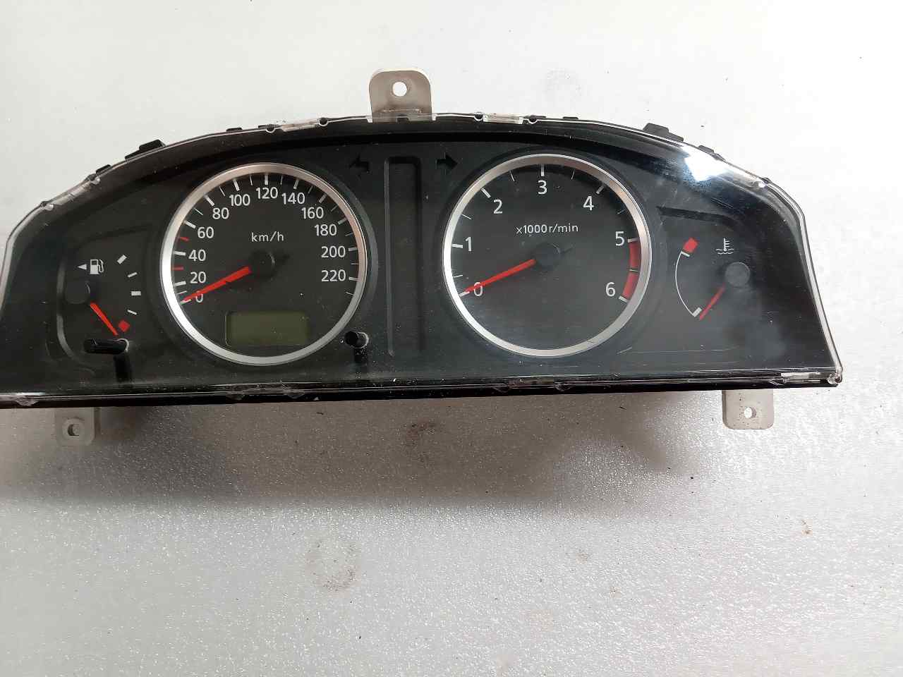 Cuadro de instrumentos K9K260 BN771 de Nissan Almera (n16/e) 2002-2004 - pieza usada