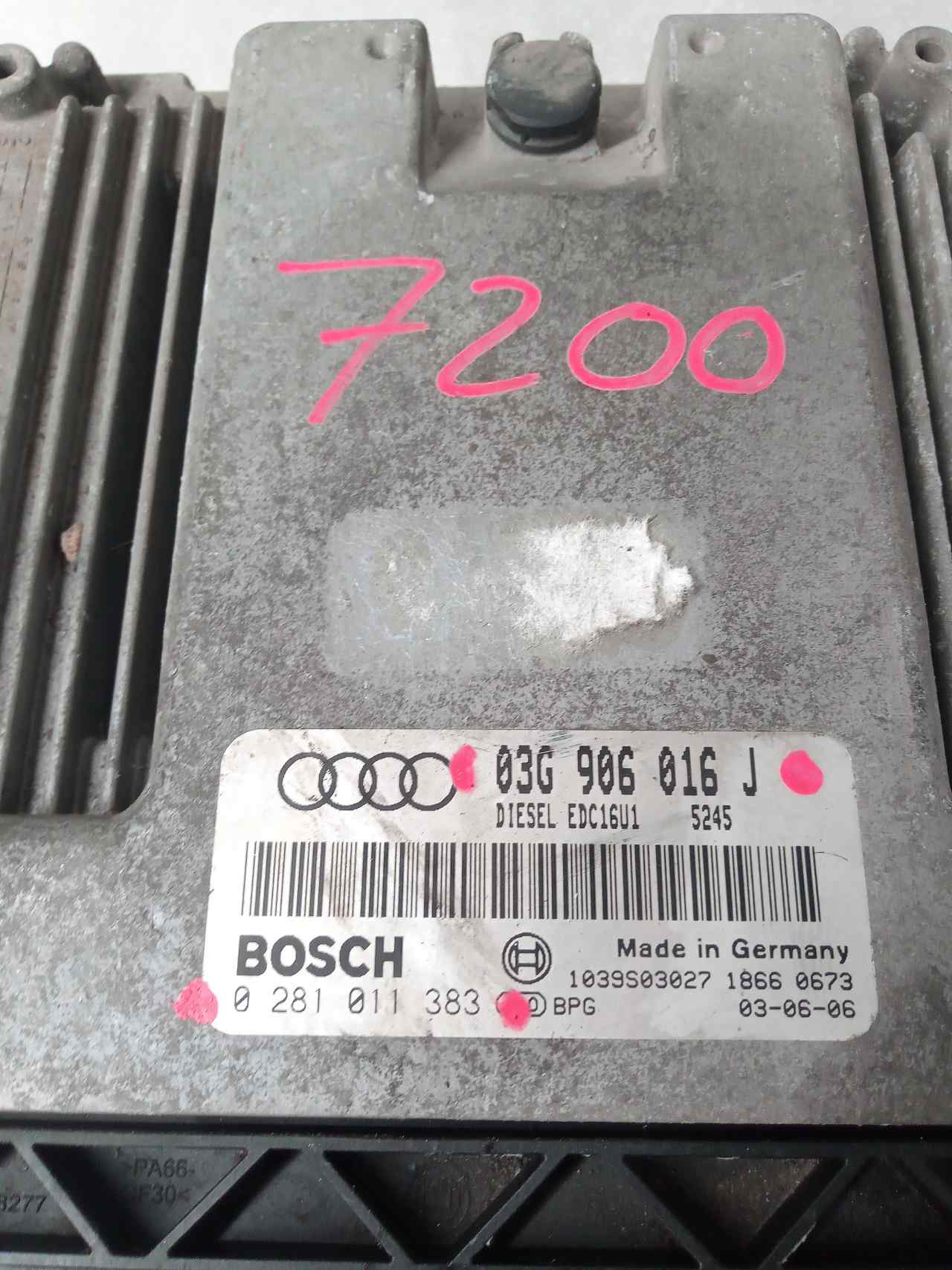 AUDI A3 8P (2003-2013) Variklio kompiuteris 03G906016J 24828436