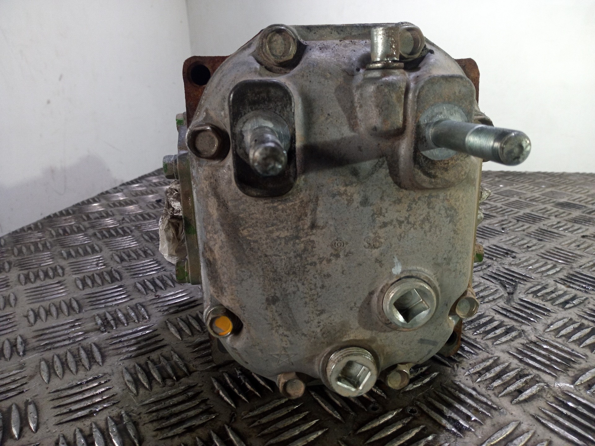 Différentiel arrière de Subaru Xv 0-0 114 CV - pieza usada