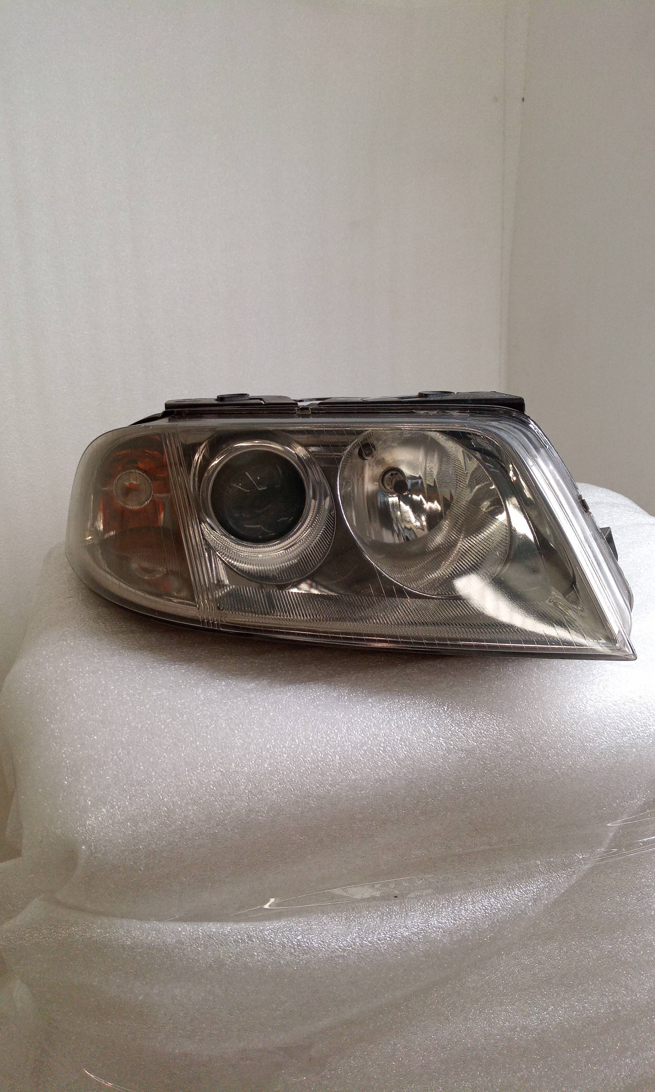 VOLKSWAGEN Passat B5 (1996-2005) Front Right Headlight 3B0941016AN 25321021