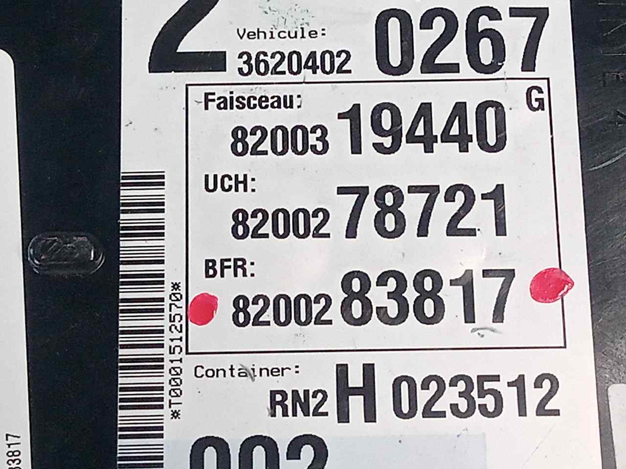 Módulo electronico V4Y701 8200283817 de Renault Vel satis (bj0_) 2002-0 241 CV con 170000 km - pieza usada