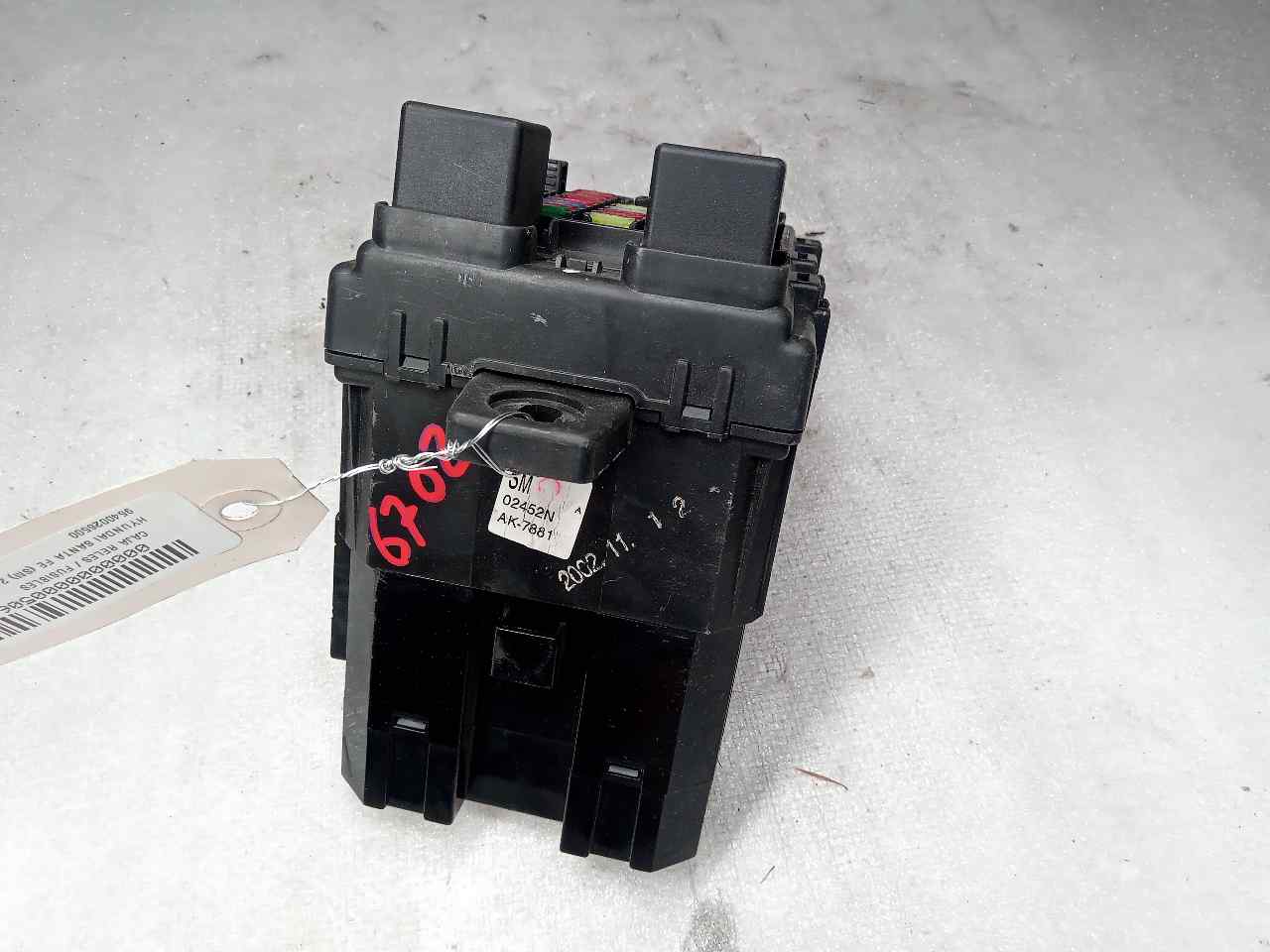 Caja de relés / fusibles D4EA 9540026500 de Hyundai Santa fé i (sm) 2001-2006 113 CV - pieza usada