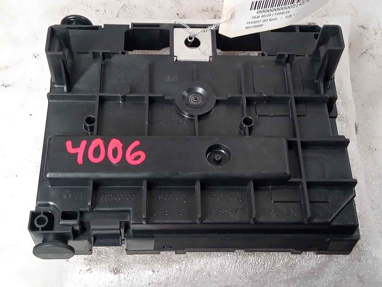 PEUGEOT 207 1 generation (2006-2009) Fuse Box 9661708280 25036664