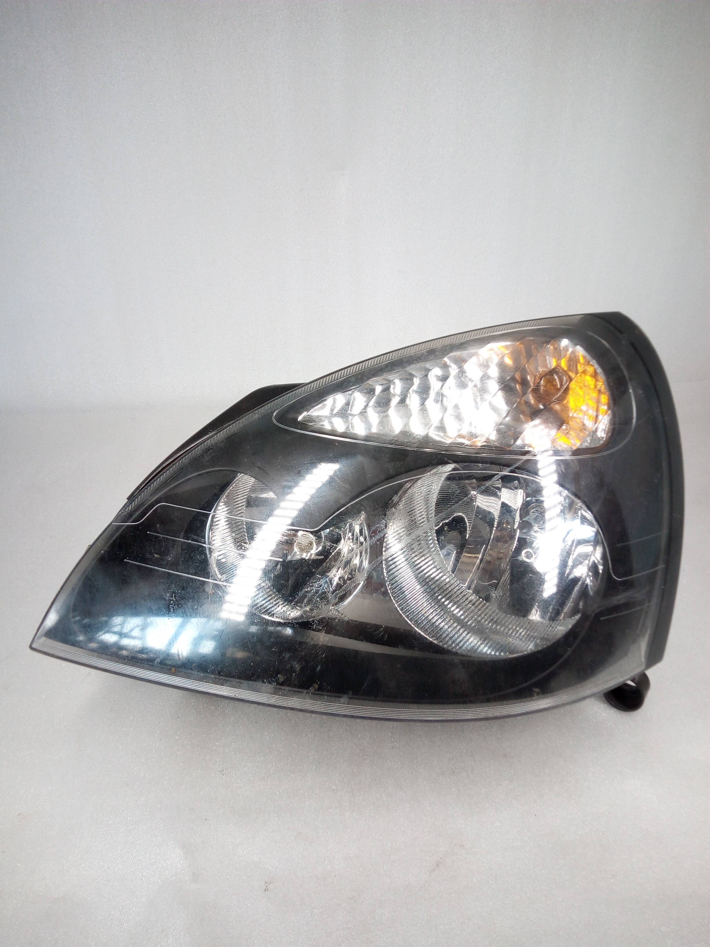 RENAULT Clio 2 generation (1998-2013) Front Left Headlight 15601700LI 20063630