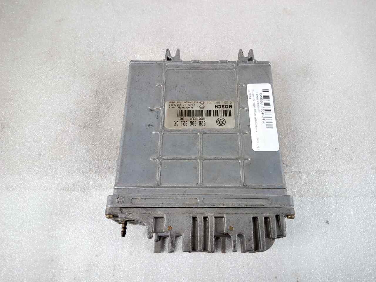 VOLKSWAGEN Passat B5 (1996-2005) Engine Control Unit ECU 0281001654 20072482