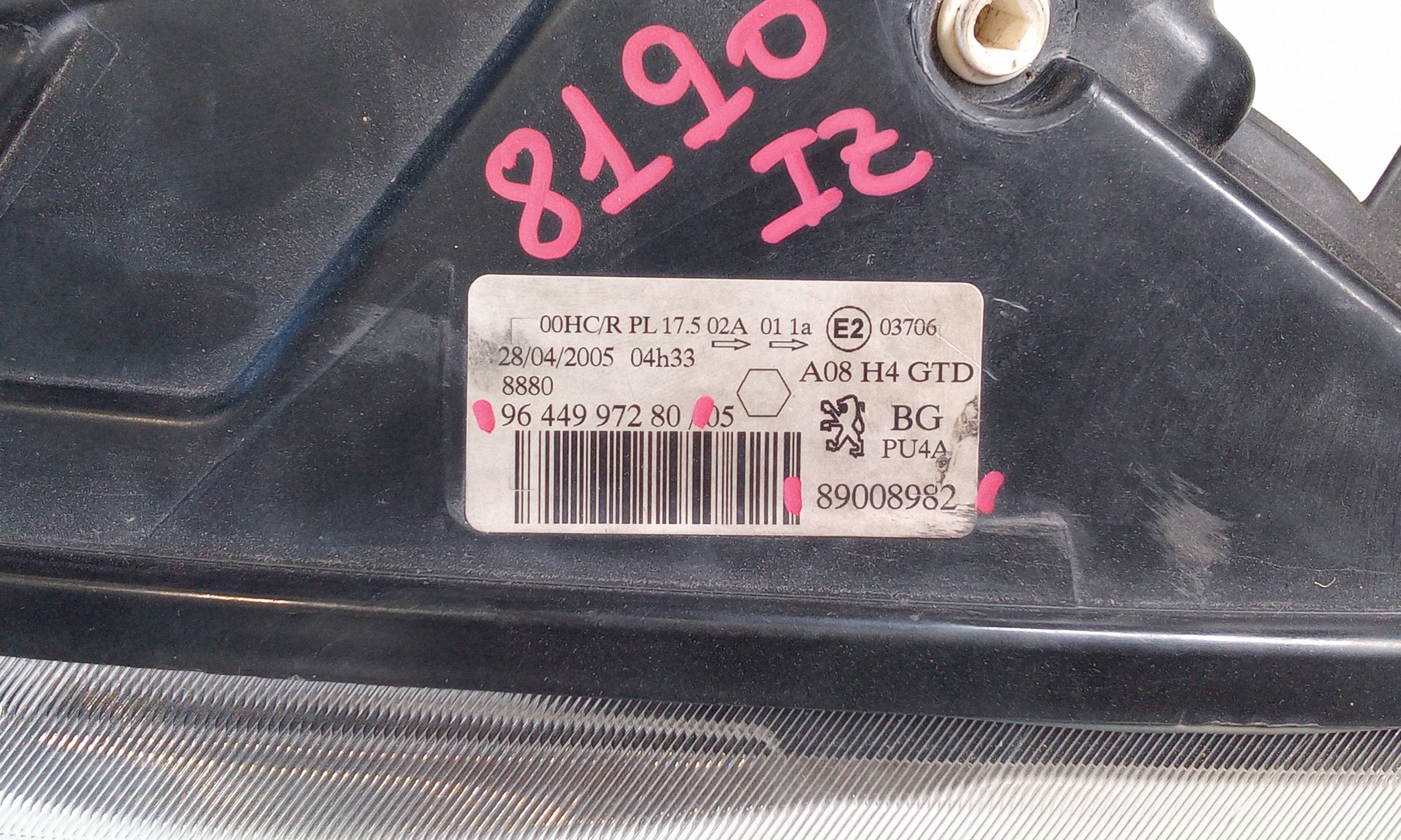 Faro izquierdo 9644997280 de Peugeot 1007 (km_) 2005-0 - pieza usada