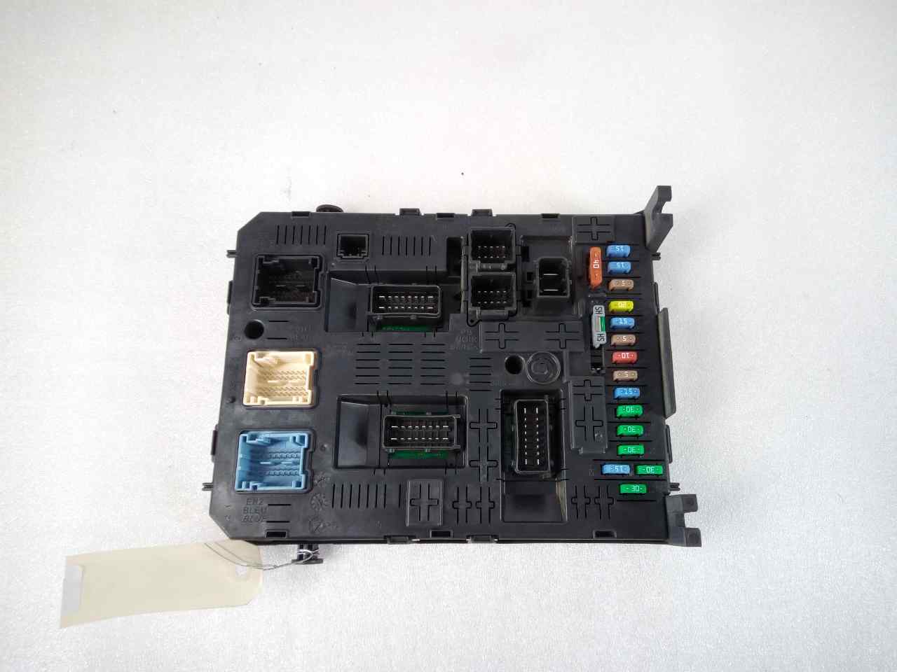 PEUGEOT 308 T7 (2007-2015) Fuse Box 966405918002 20066506