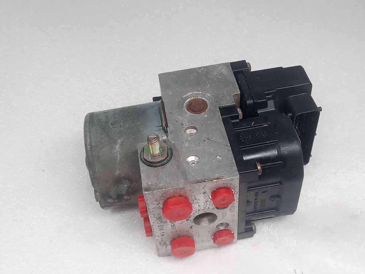 AUDI A4 B5/8D (1994-2001) ABS Pump 0273004132 23800844