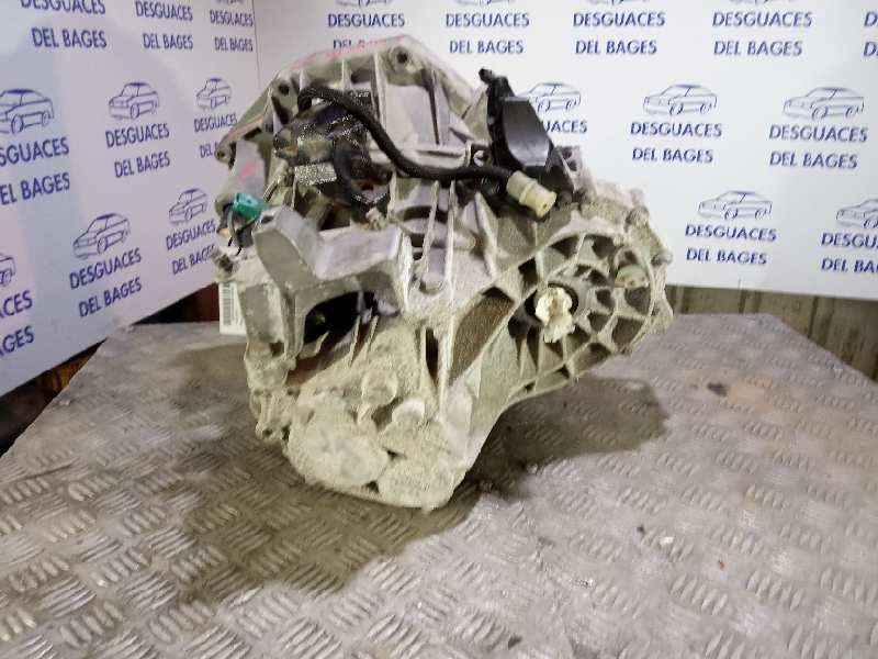 RENAULT Megane 3 generation (2008-2020) Коробка передач TL4A040 20018576