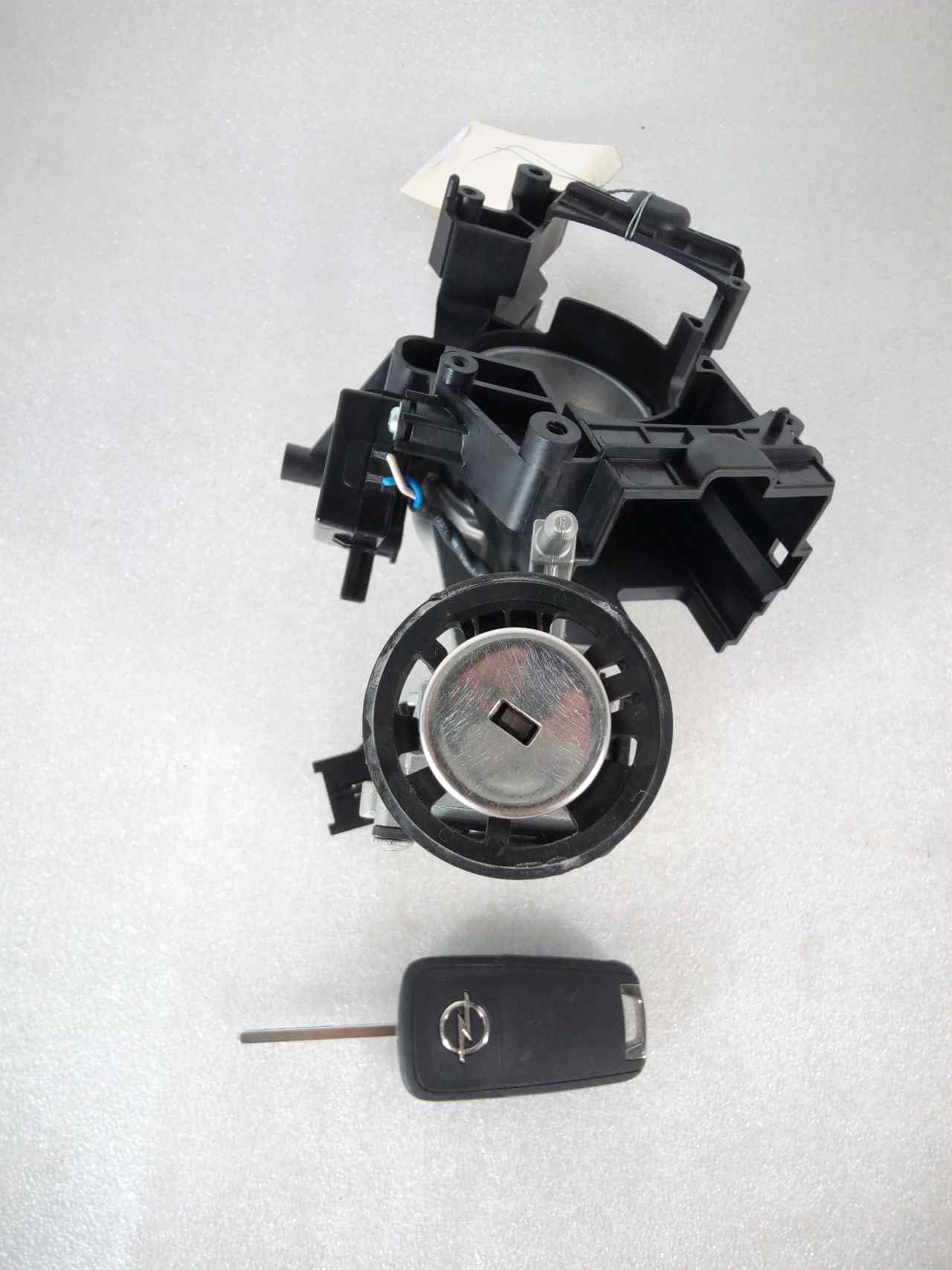 OPEL Corsa D (2006-2020) Ignition Lock 13496392 21627960