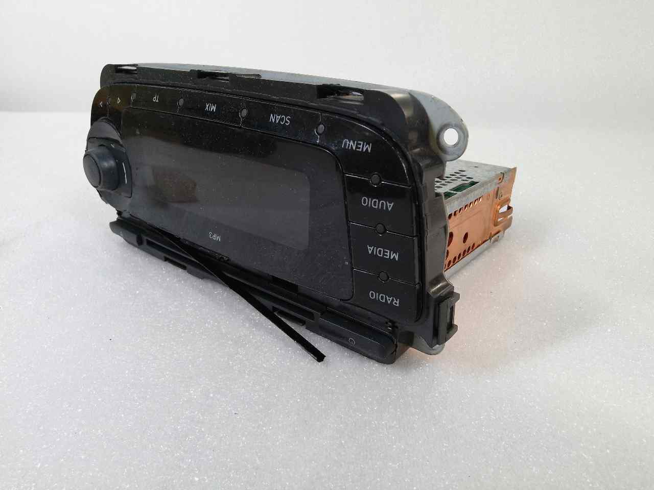 SEAT Ibiza 3 generation (2002-2008) Music Player Without GPS 6J1035153D 24827097