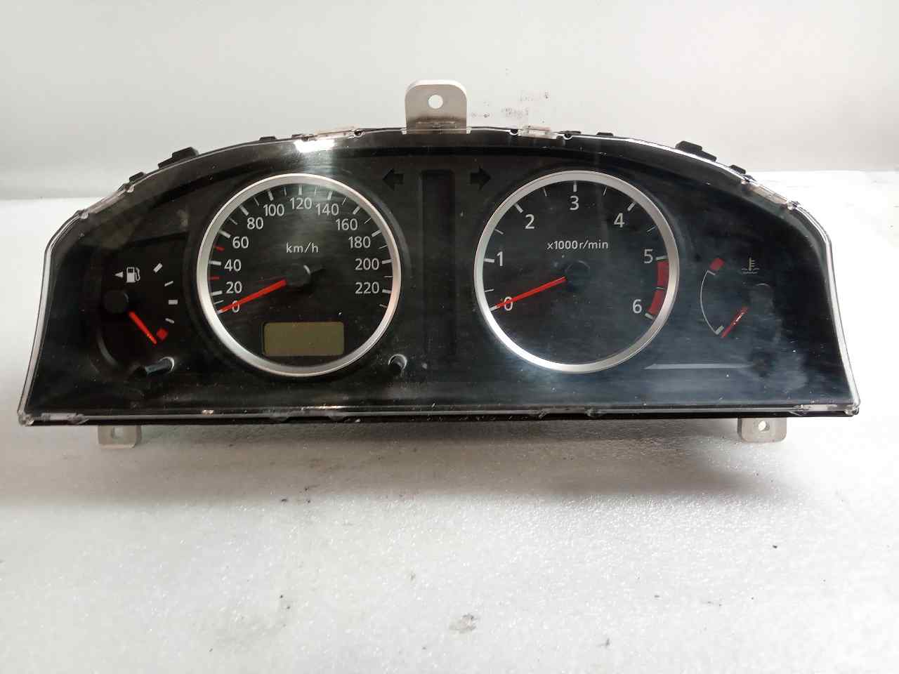 Cuadro de instrumentos K9K260 BN771 de Nissan Almera (n16/e) 2002-2004 - pieza usada