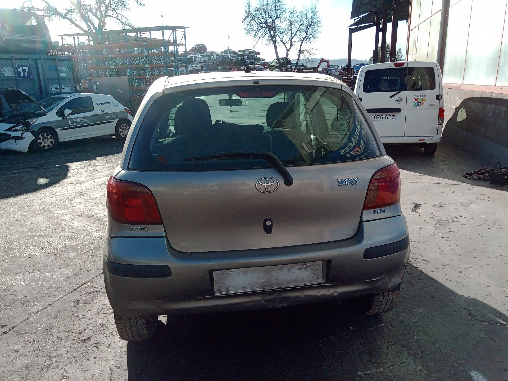 TOYOTA Yaris 1 generation (1999-2005) Правий передній фар 24838689