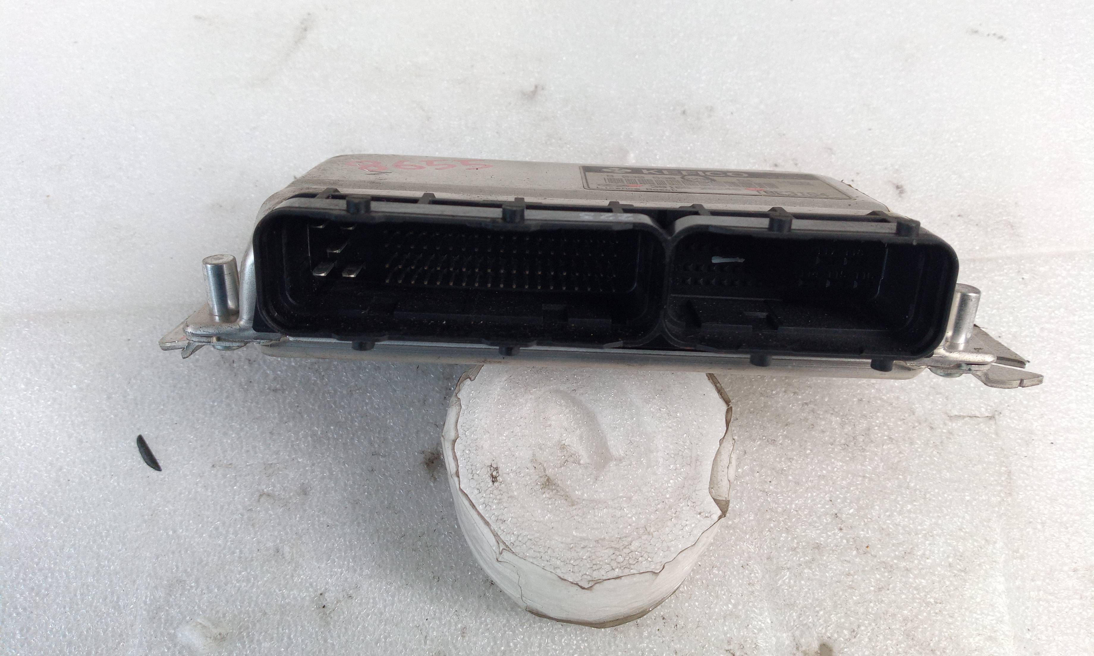 Centralita motor uce 3910626240 de Hyundai Getz (tb) 2002-2005 con 191250 km - pieza usada