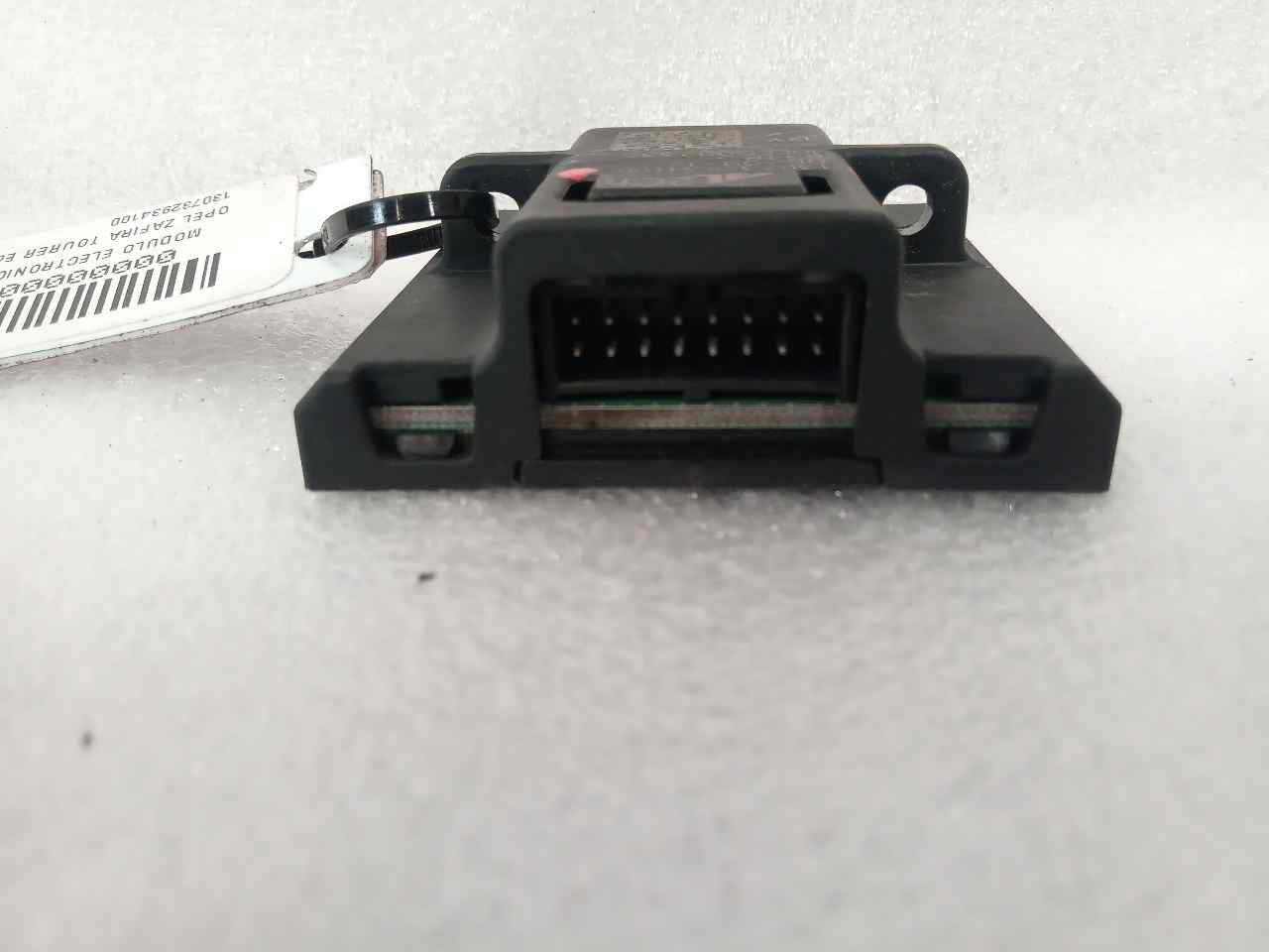 Módulo electronico A20DTH 130732934100 de Opel Zafira c tourer 2010-2013 con 224000 km - pieza usada