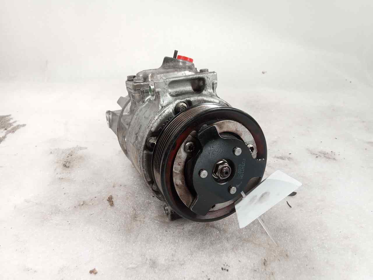 VOLKSWAGEN Jetta 5 generation (2005-2011) Air Condition Pump 002573701770 24828846