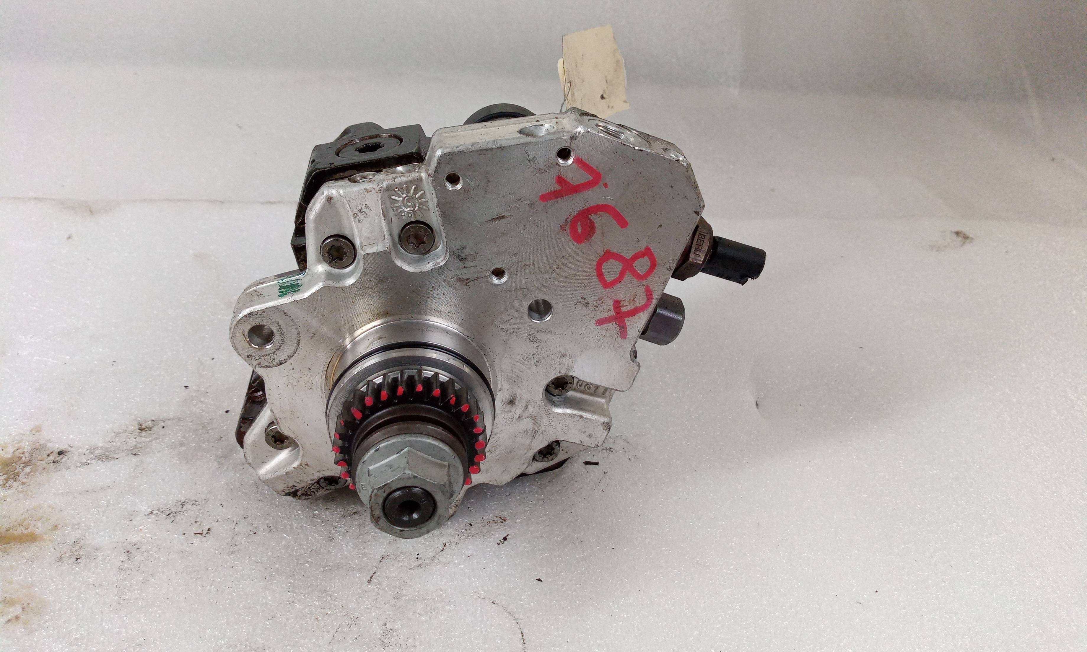 Injection pump OM640940 0445010120 de Mercedes-benz Clase a (w169) 2004-2012 109 CV - pieza usada